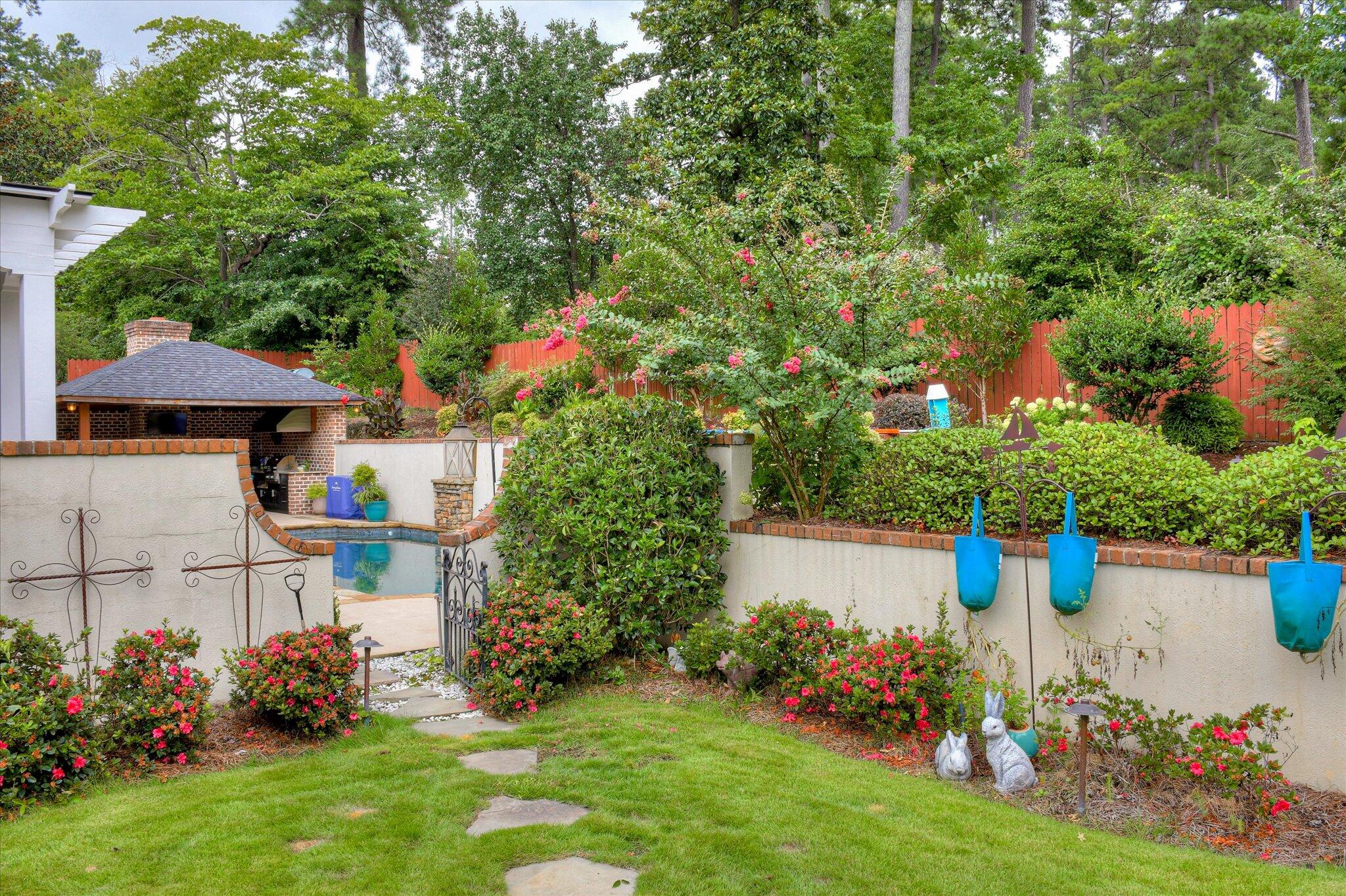 704 Summergate Court