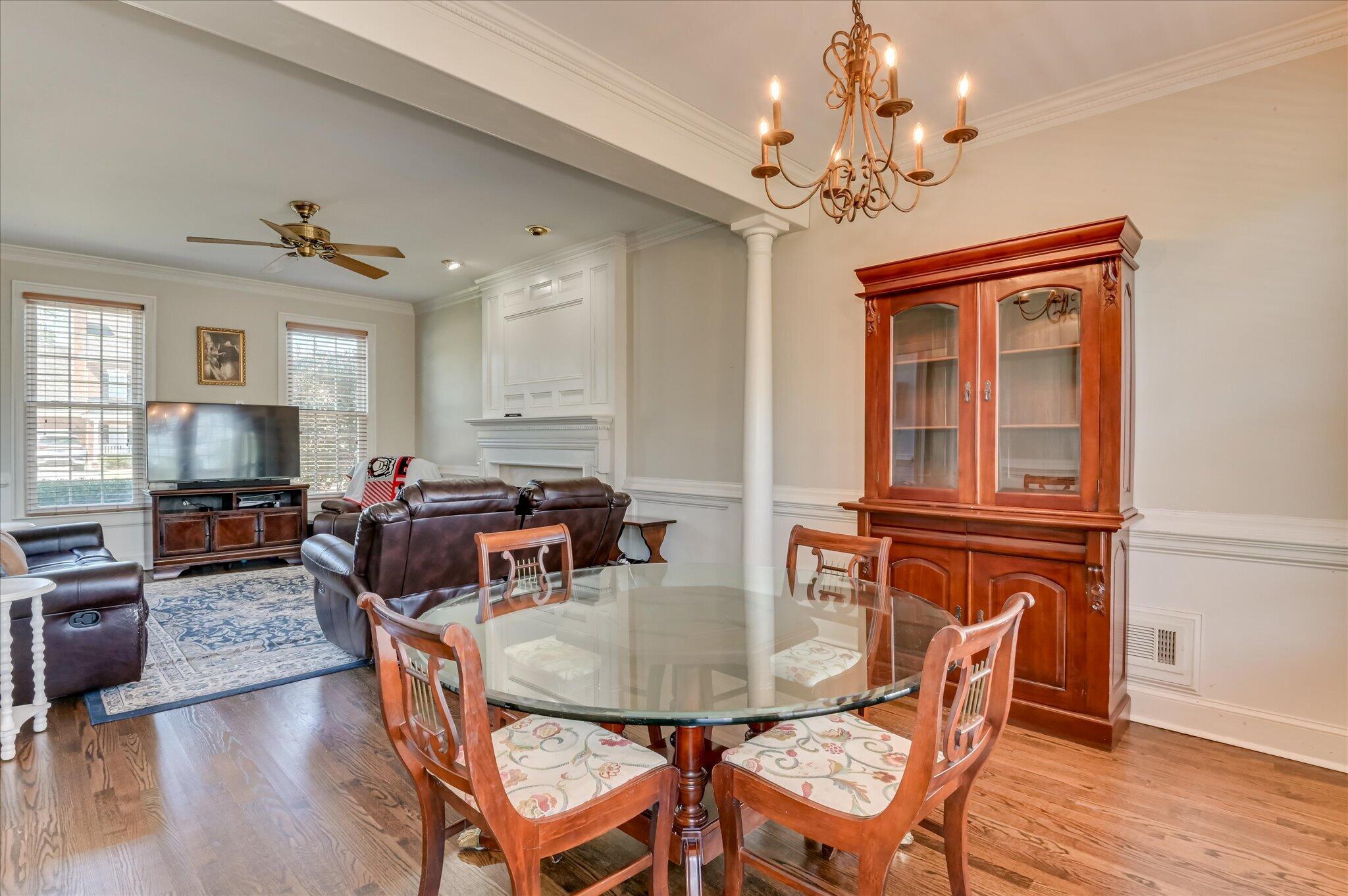 836 Park Chase Drive