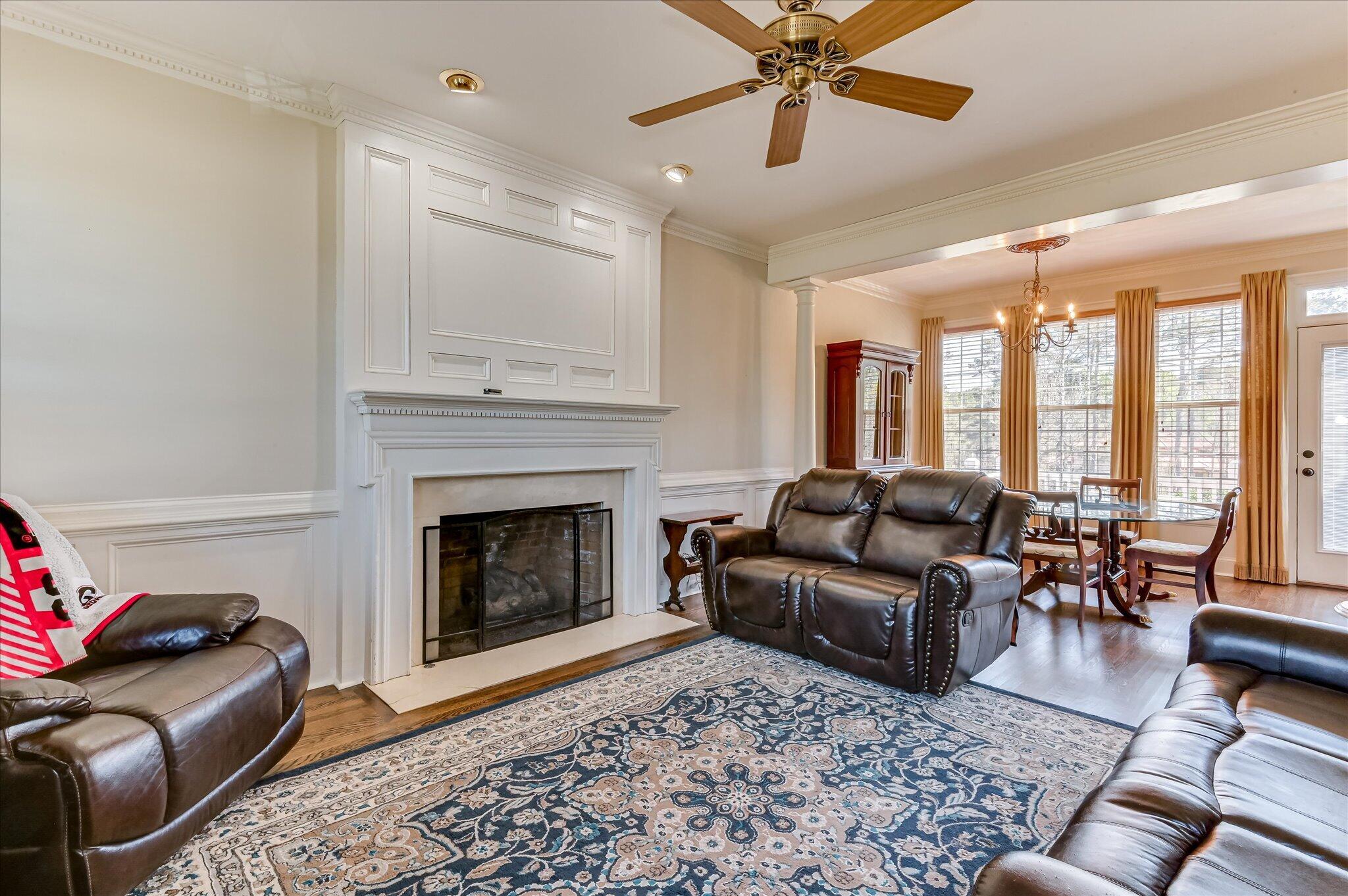 836 Park Chase Drive