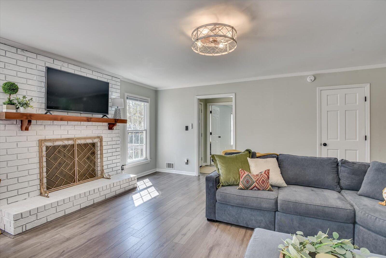 3406 Kerry Place