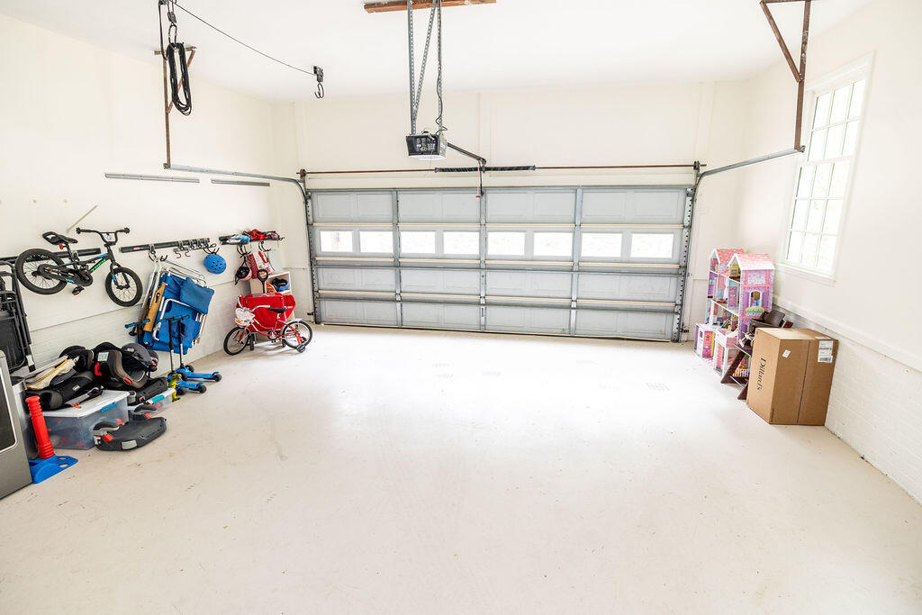 736 Ravenel Road Road