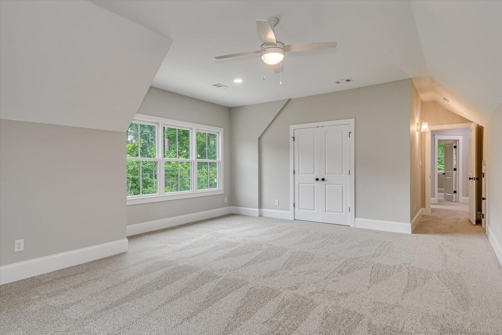 3107 Carillon Way