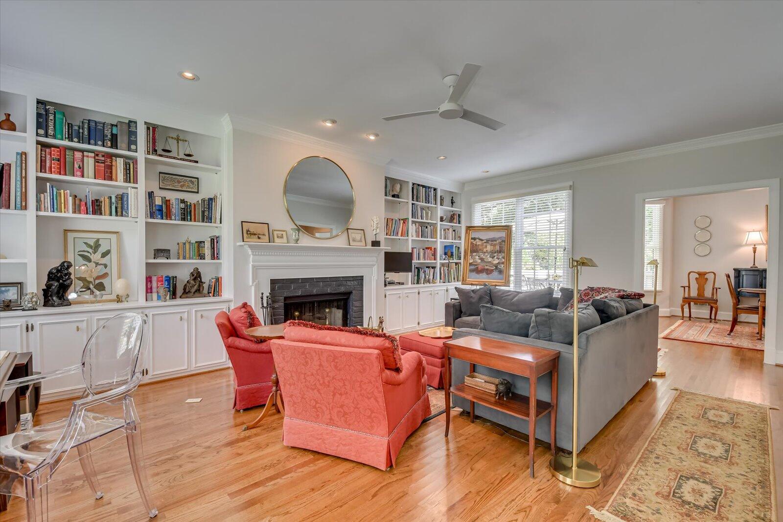 825 Barrett Lane Lane