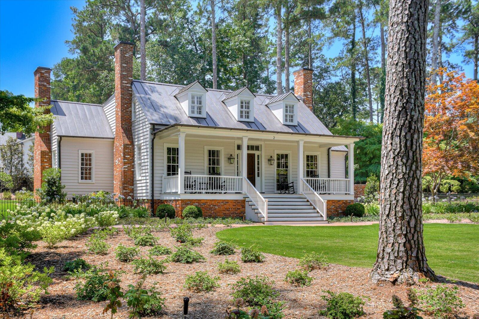 2 Indian Creek Road