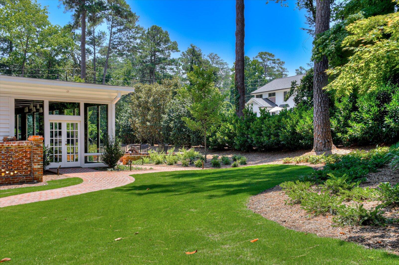2 Indian Creek Road