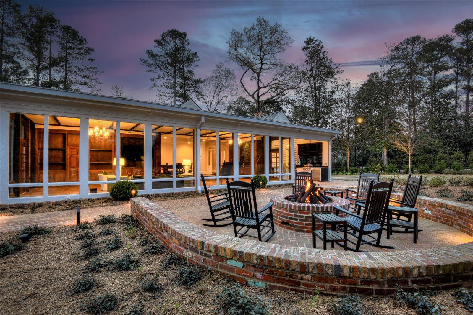 2 Indian Creek Road
