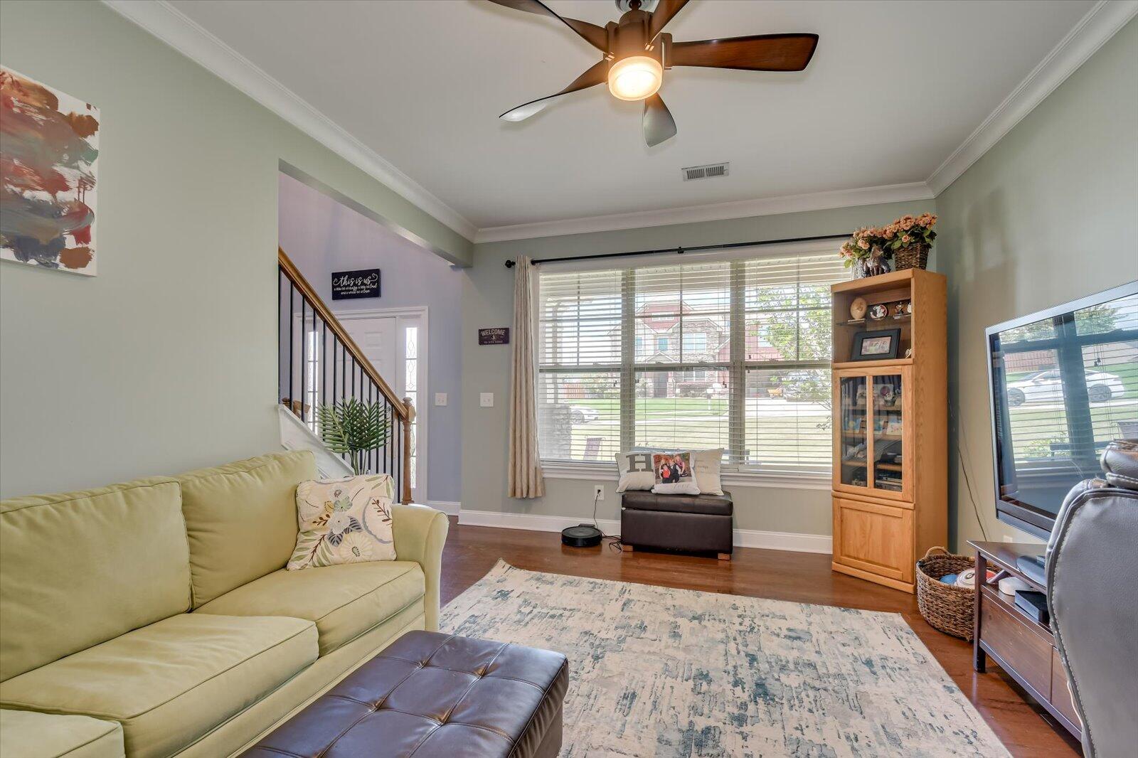 1421 Dooley Lane