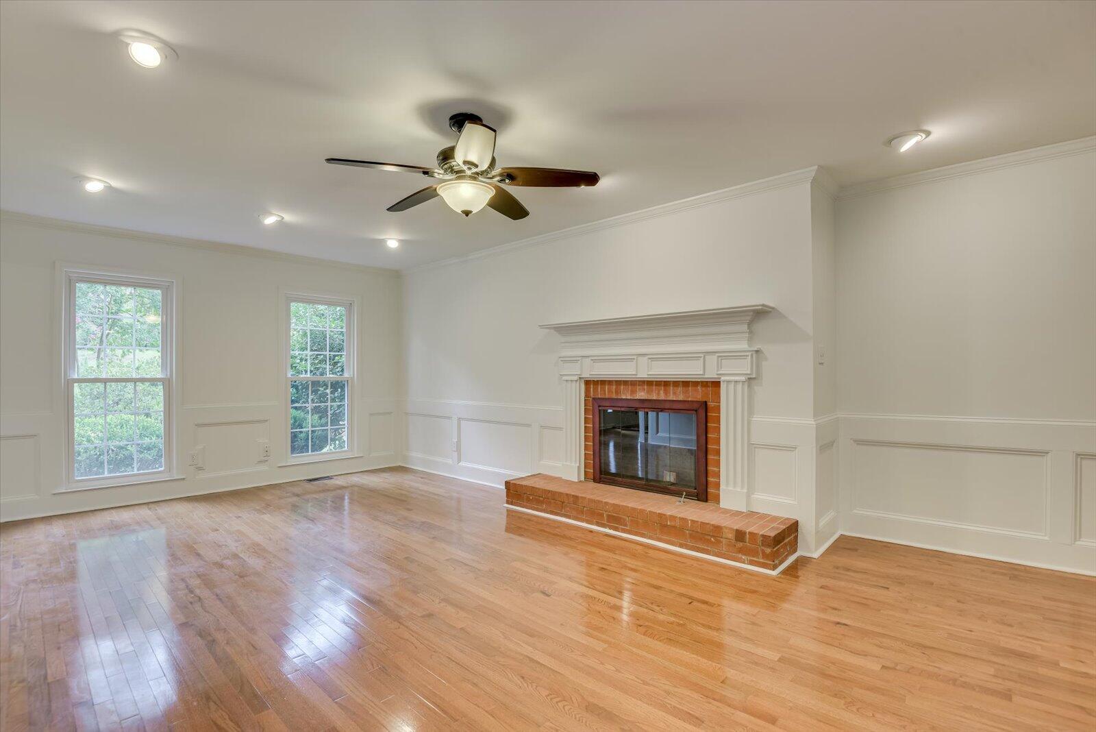 2709 Kipling Drive