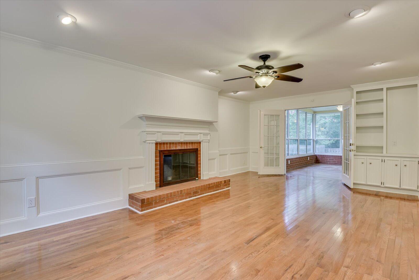 2709 Kipling Drive