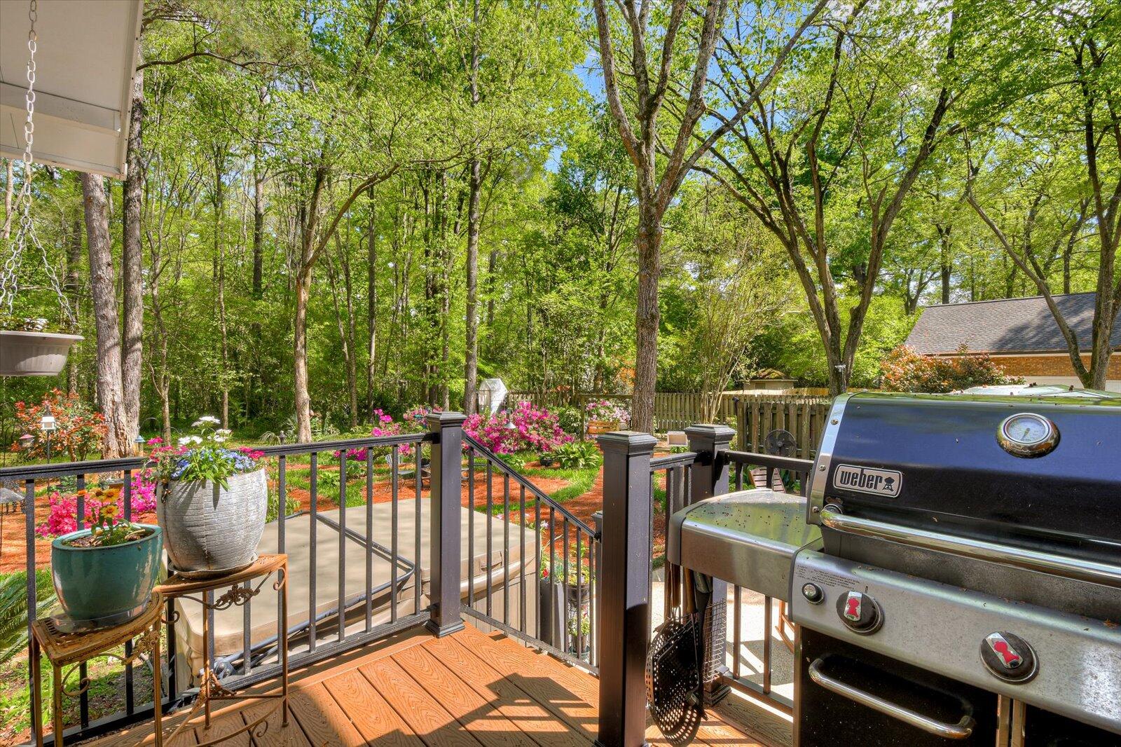 2709 Kipling Drive