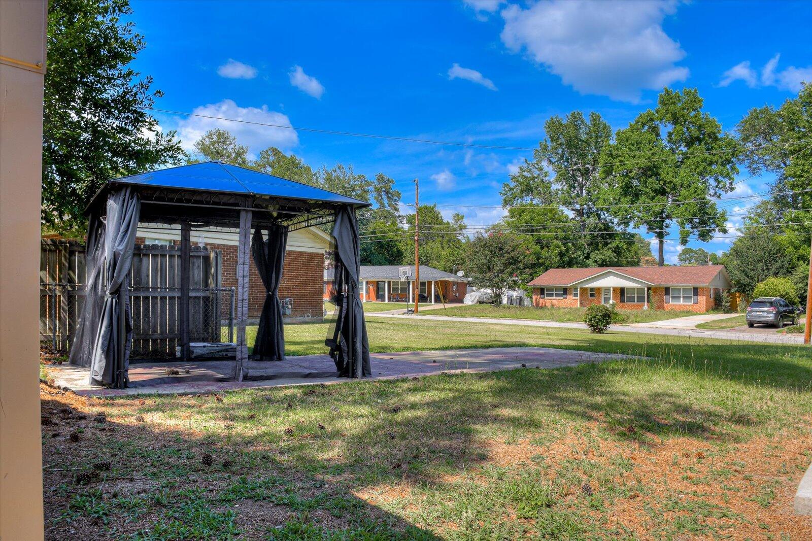 1710 Forest Creek Road