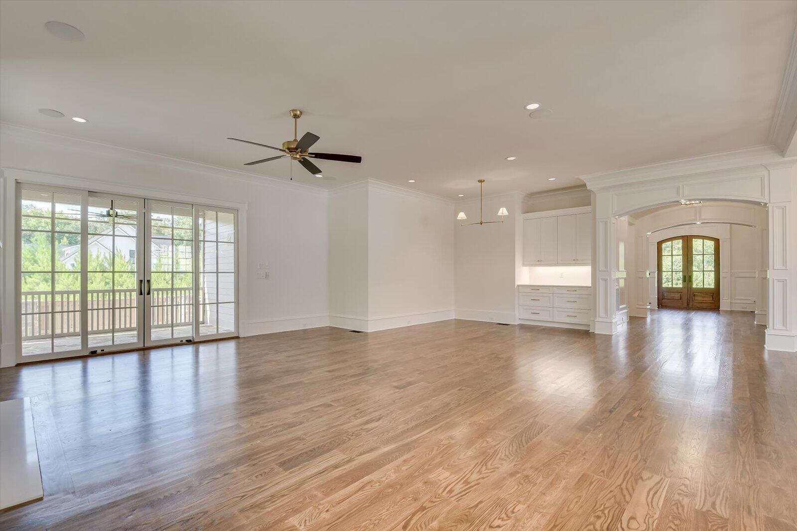 3102 Carillon Way