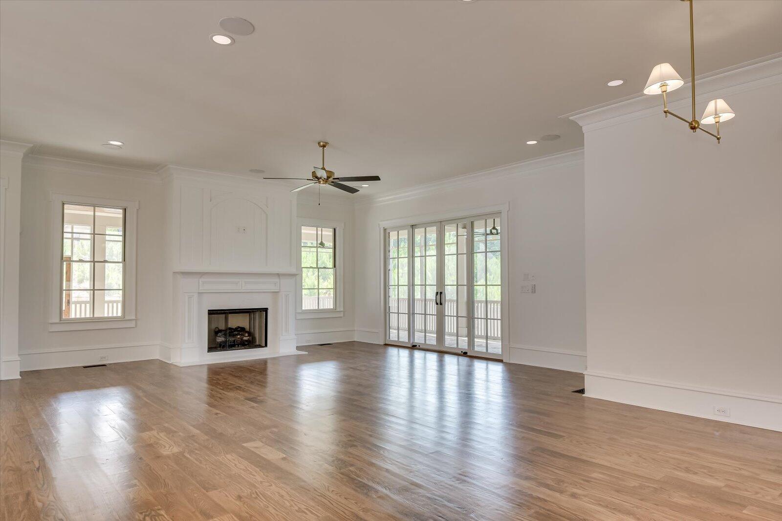 3102 Carillon Way