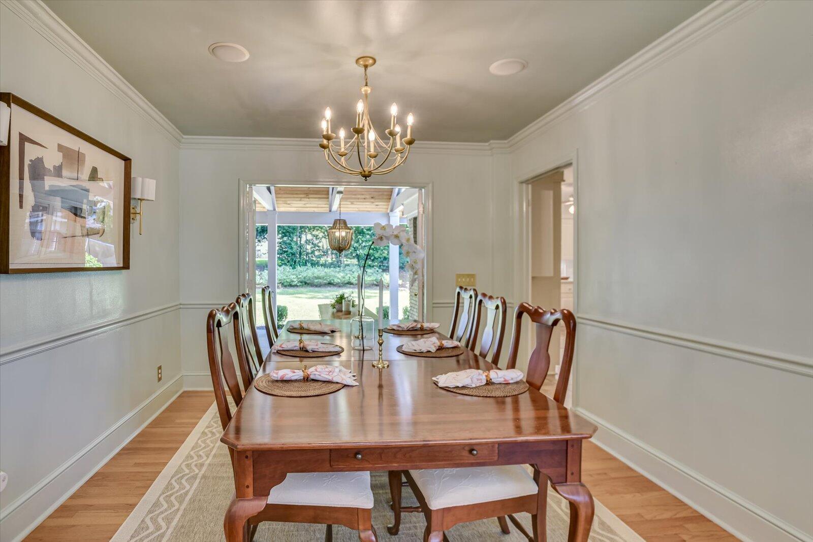 2216 Glendale Road