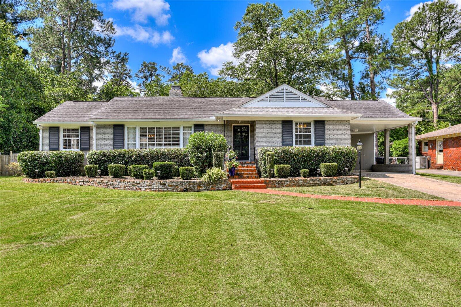2216 Glendale Road