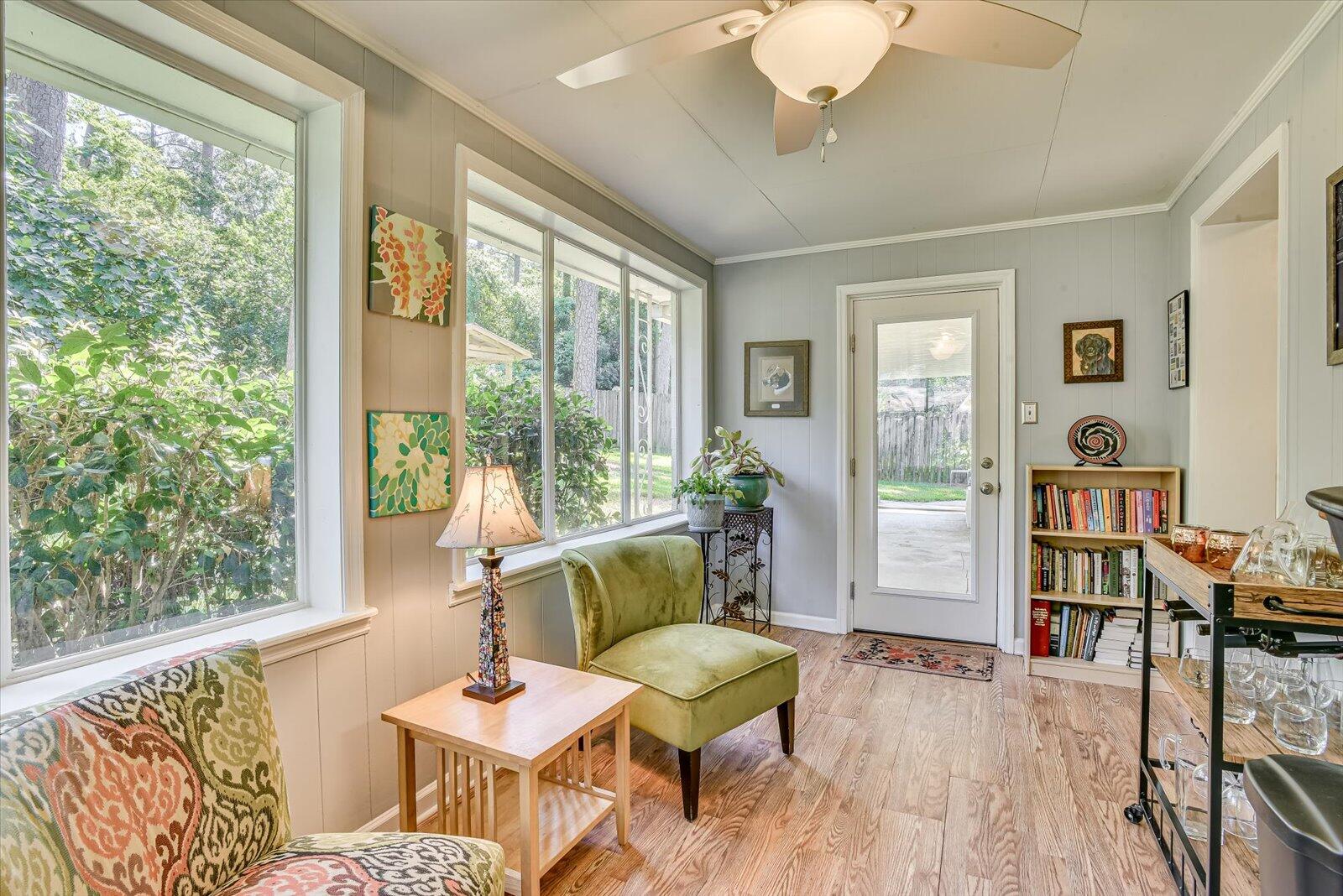 2407 W Vineland Road