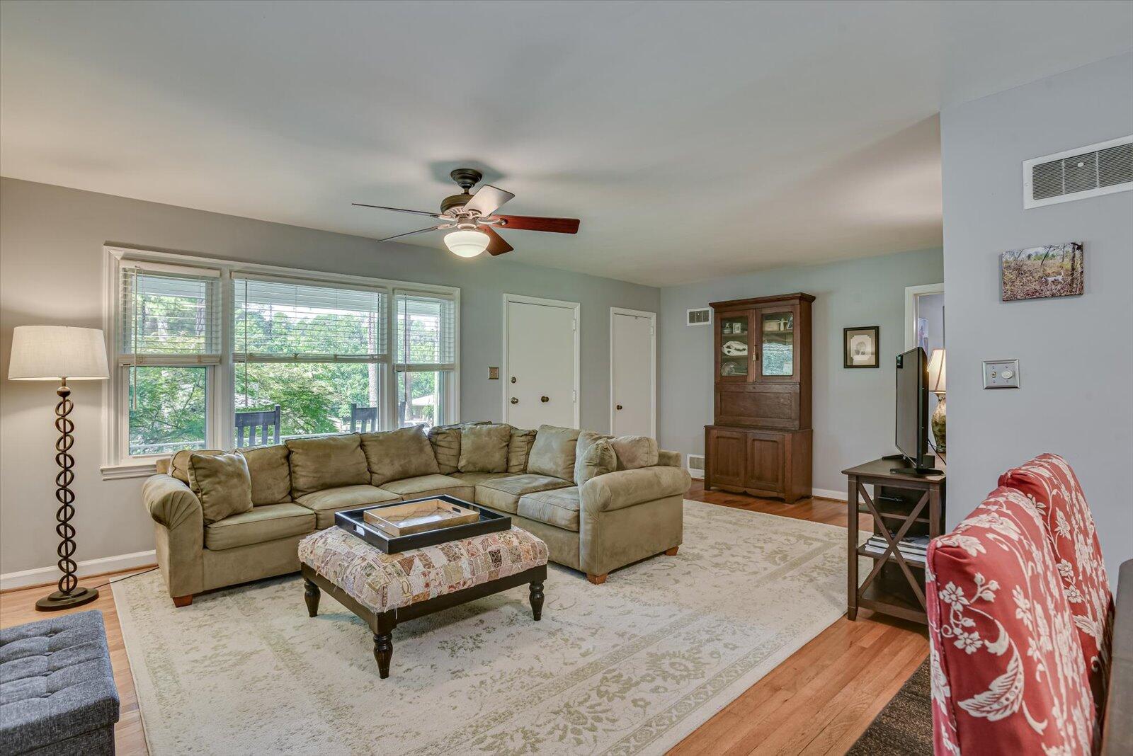 2407 W Vineland Road