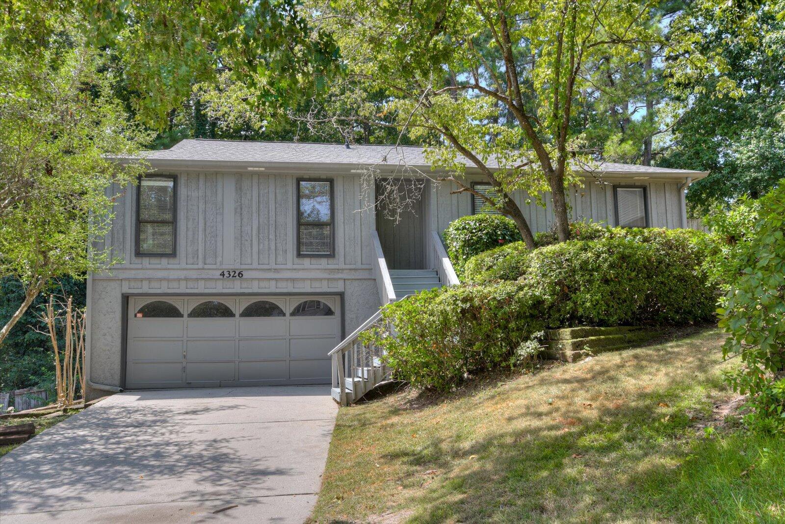 4326 Thrush Court