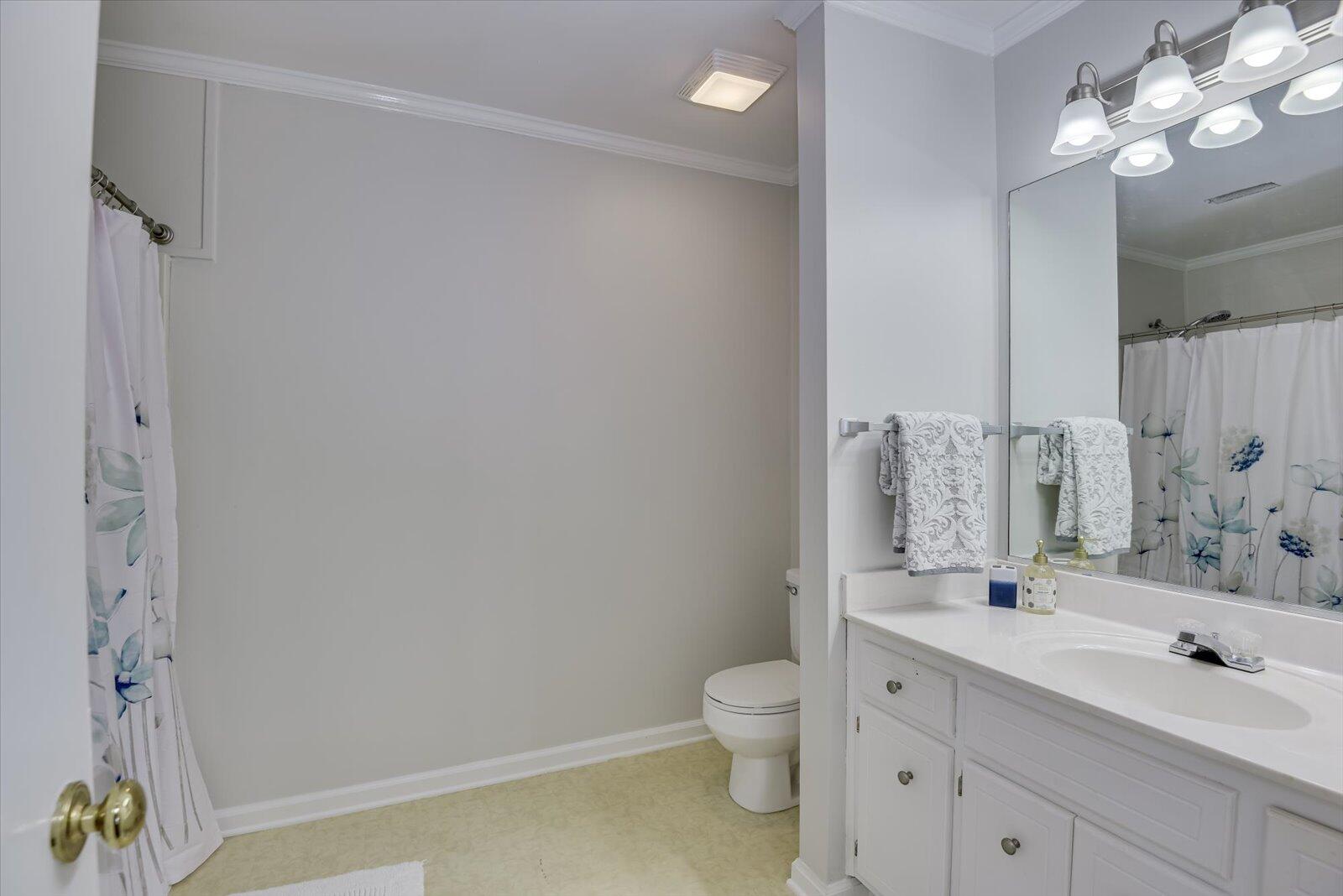 4326 Thrush Court