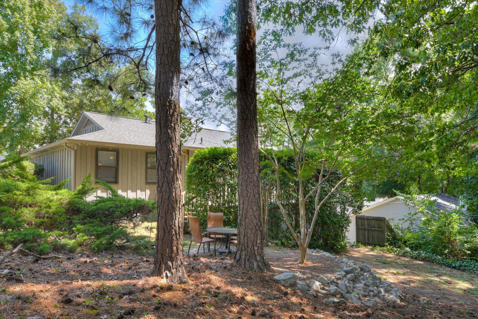 4326 Thrush Court