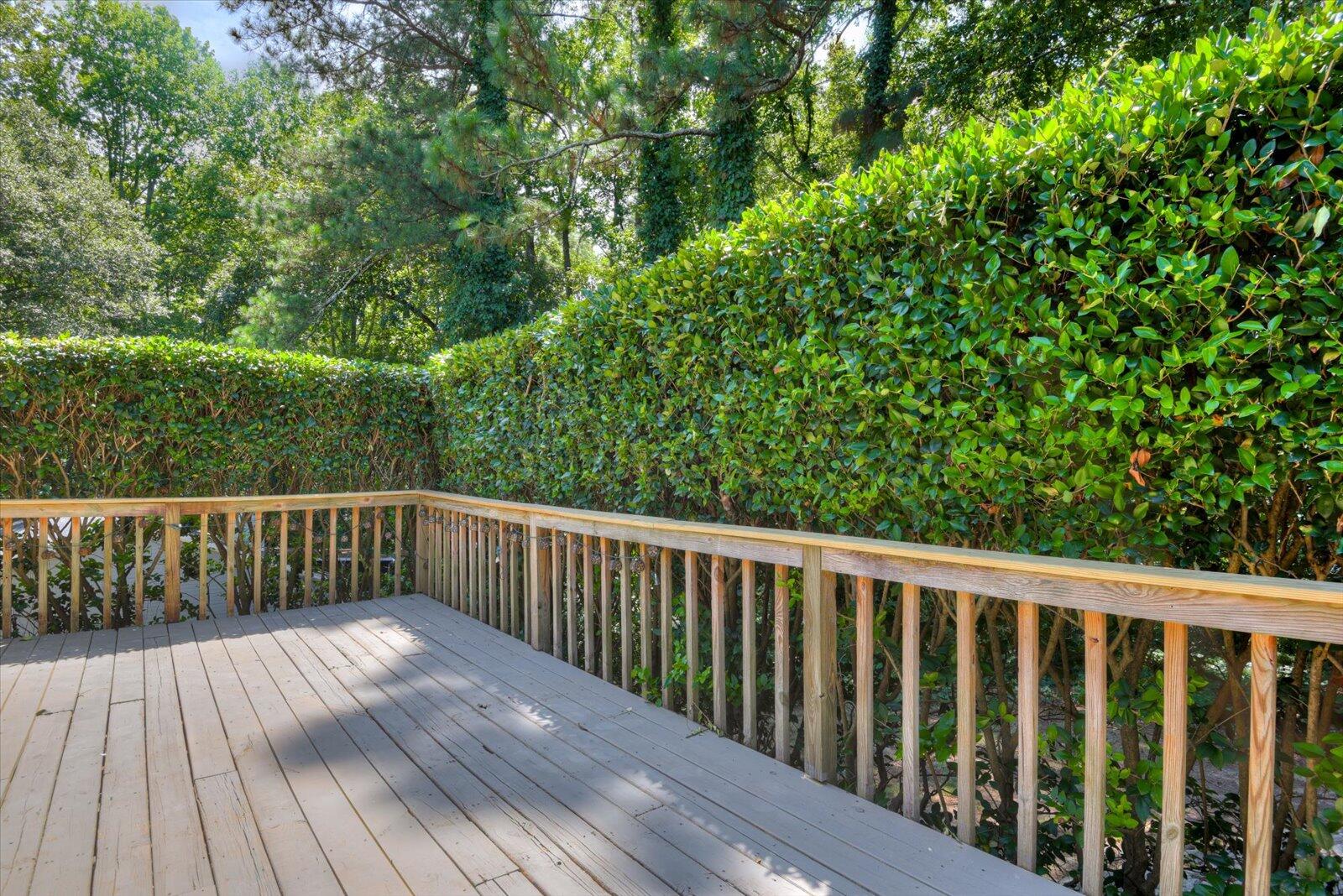4326 Thrush Court