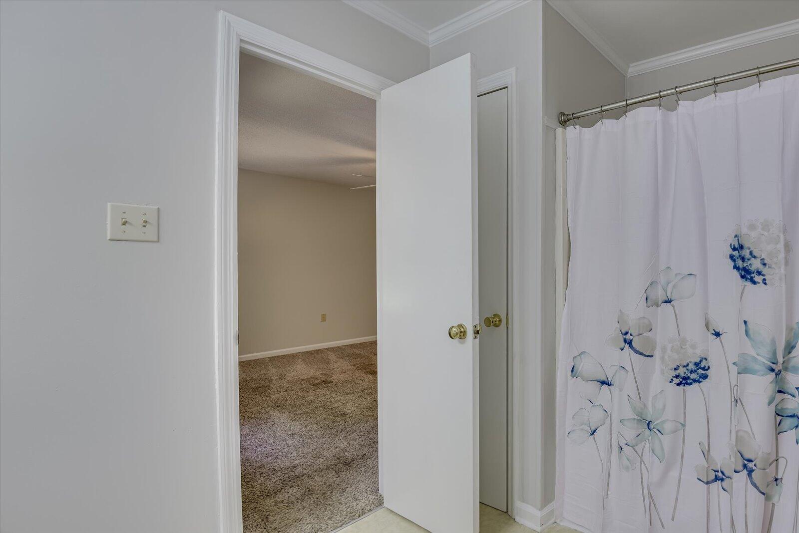 4326 Thrush Court
