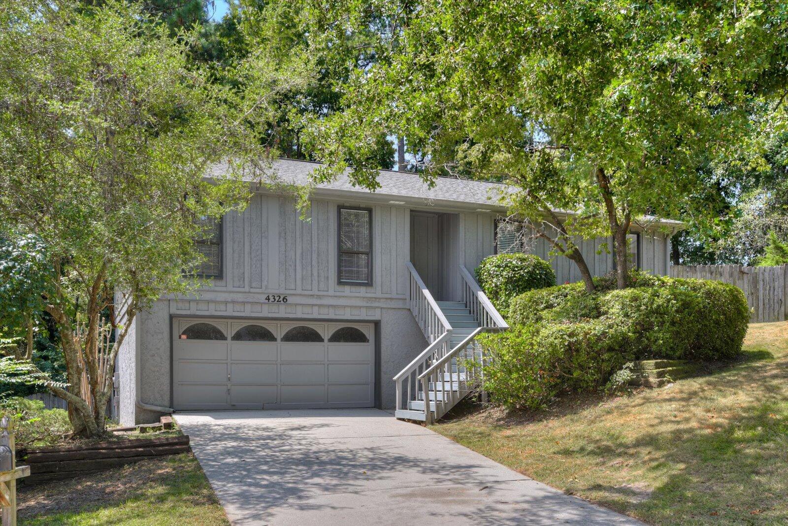 4326 Thrush Court