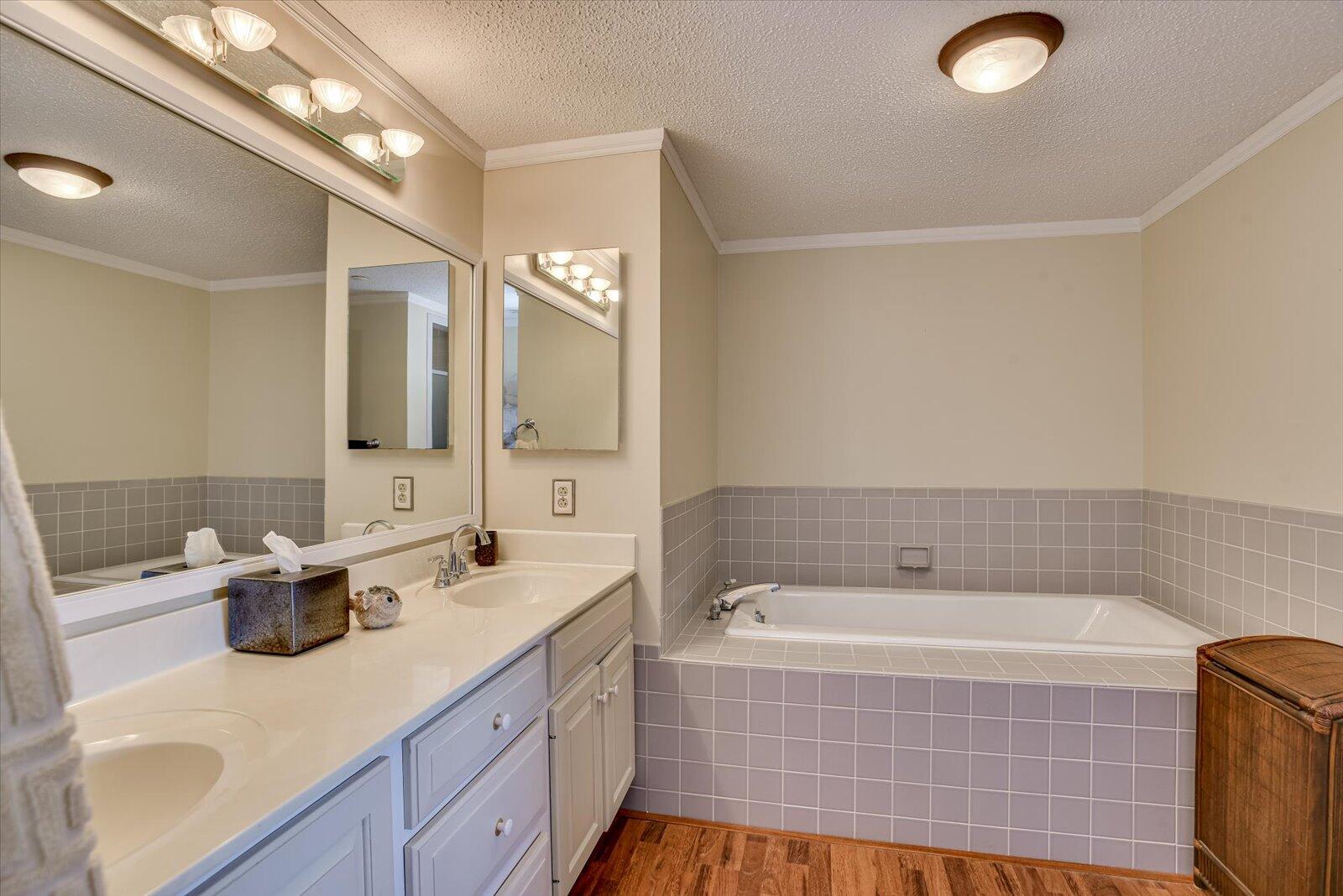 1 Seventh Street 1104