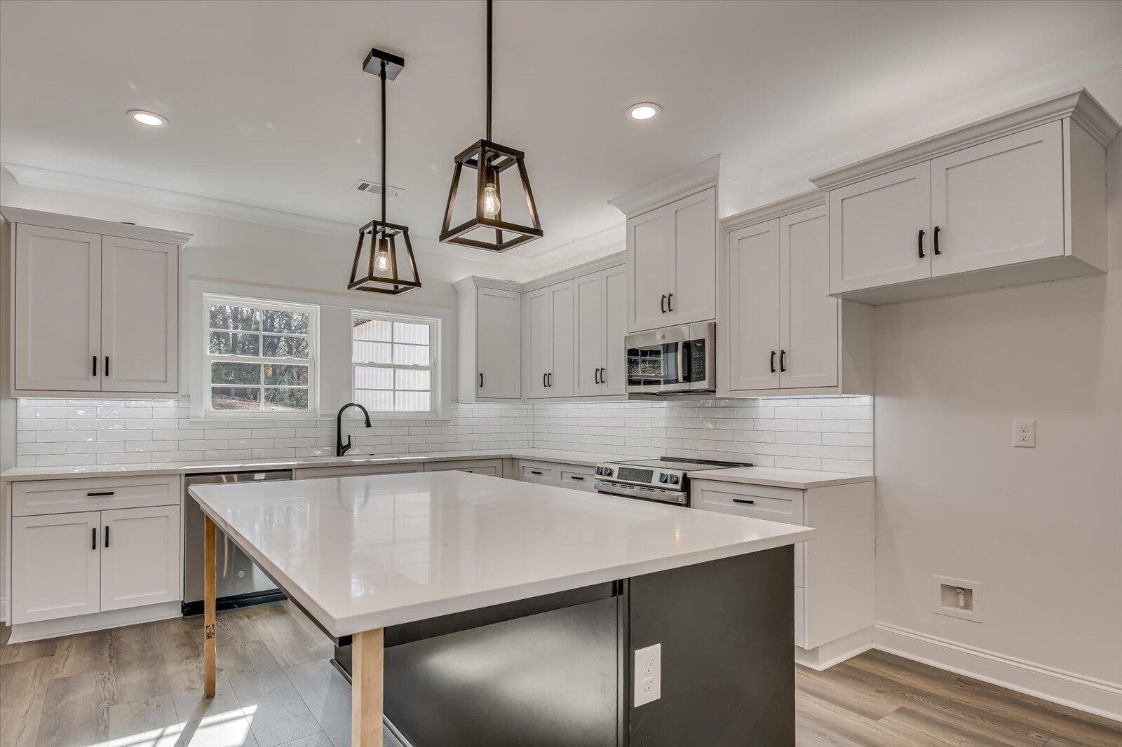 3013 Grey Fox Drive