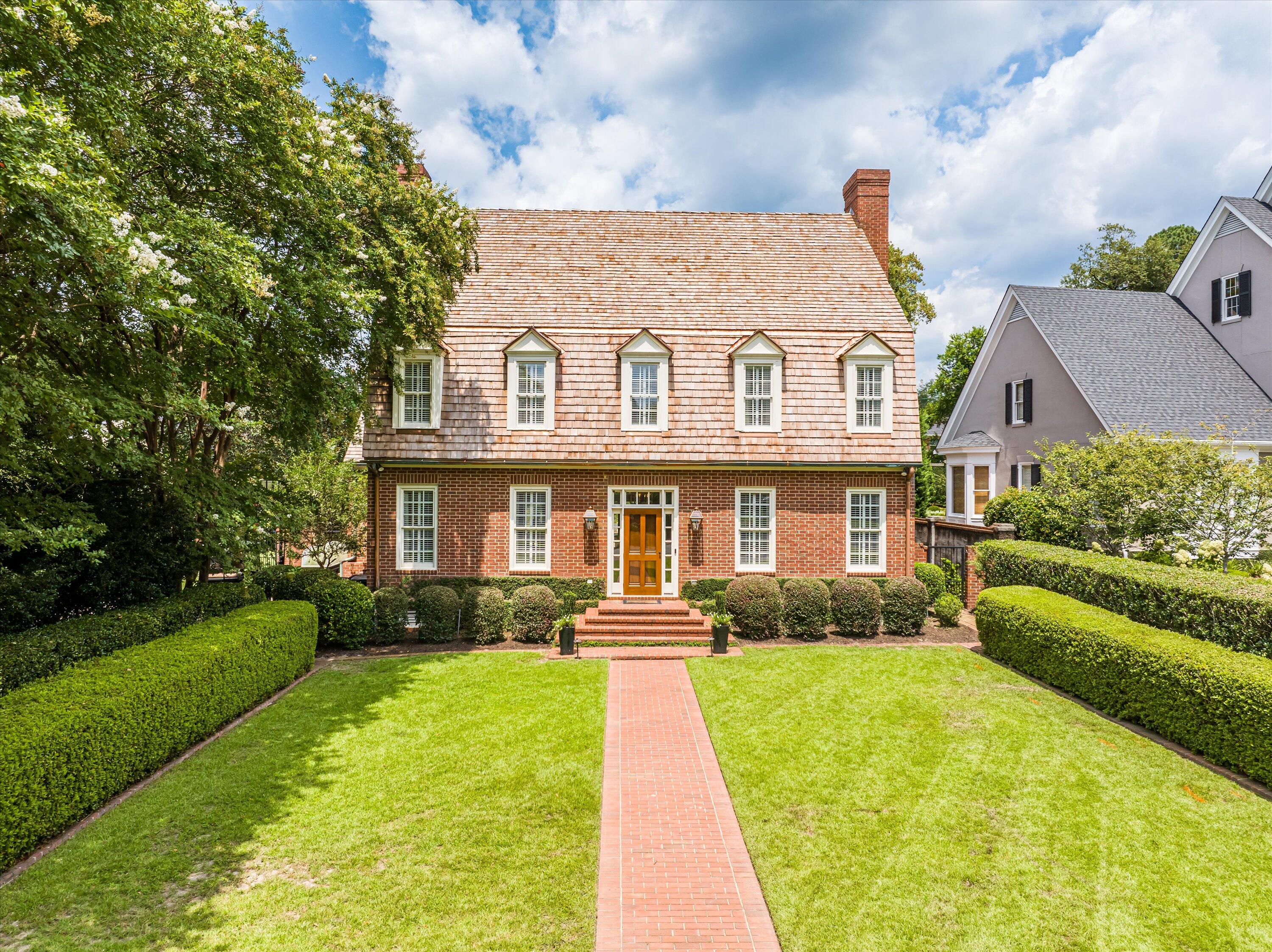 2807 Peachtree Place