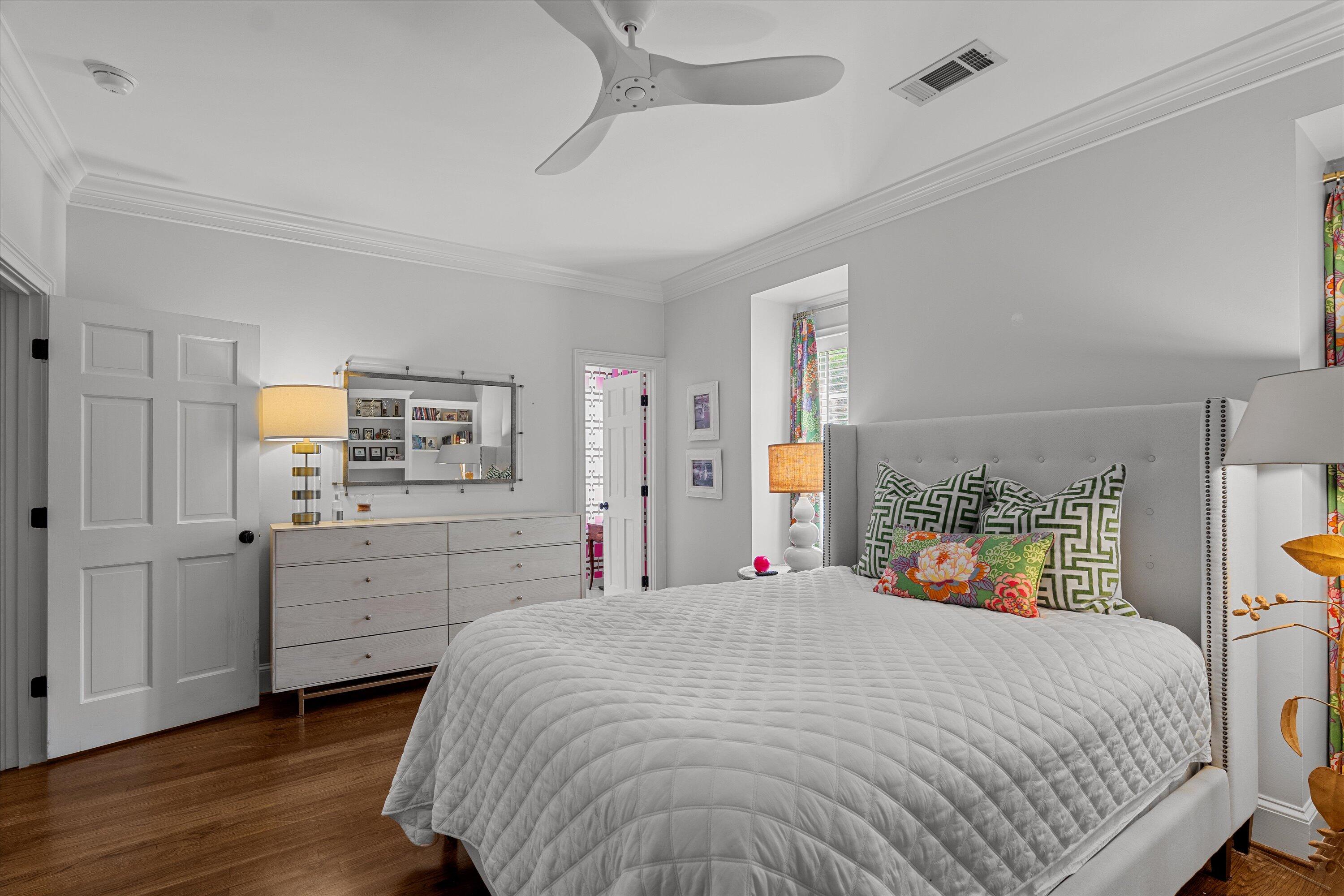 2807 Peachtree Place