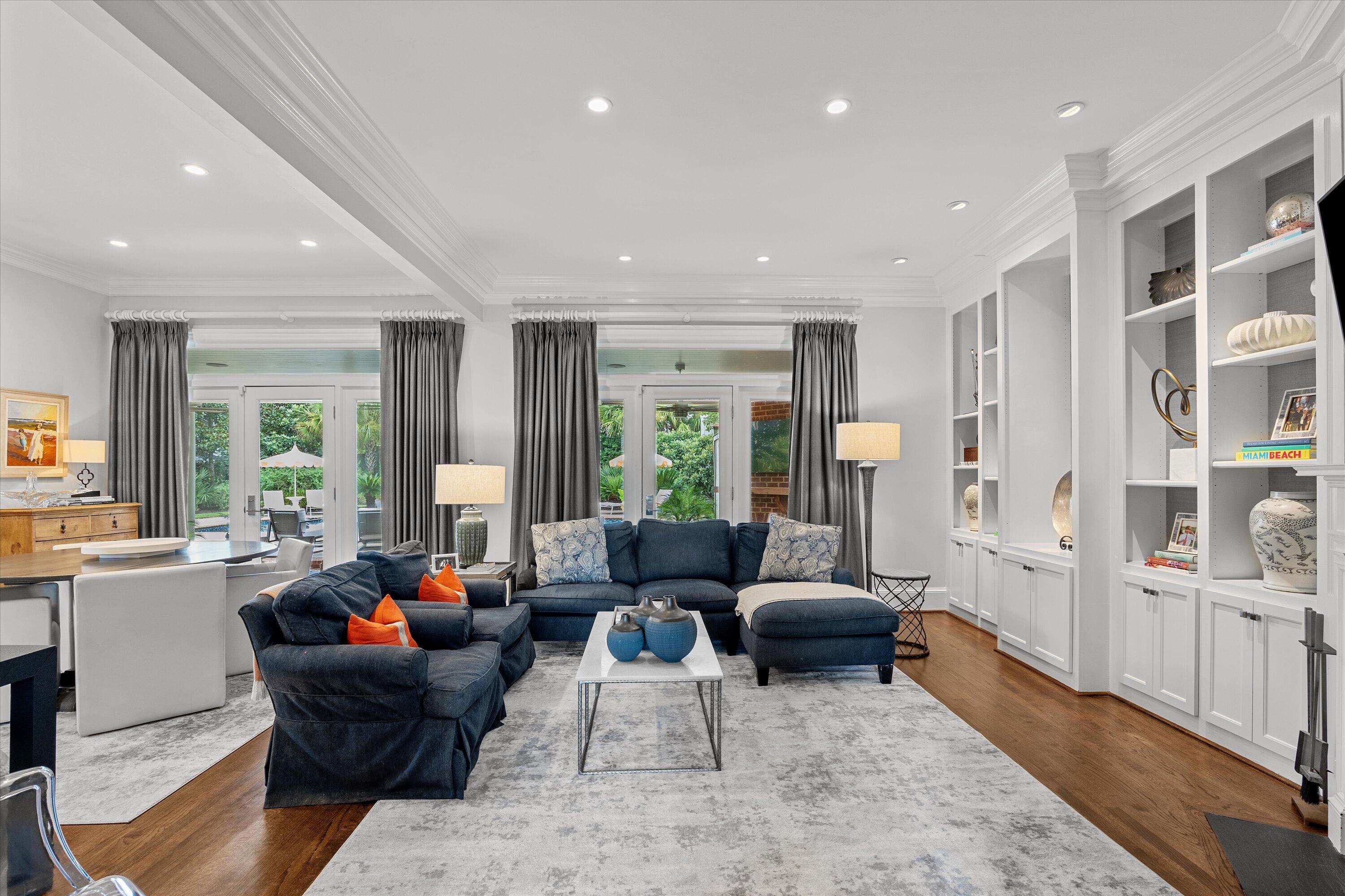 2807 Peachtree Place