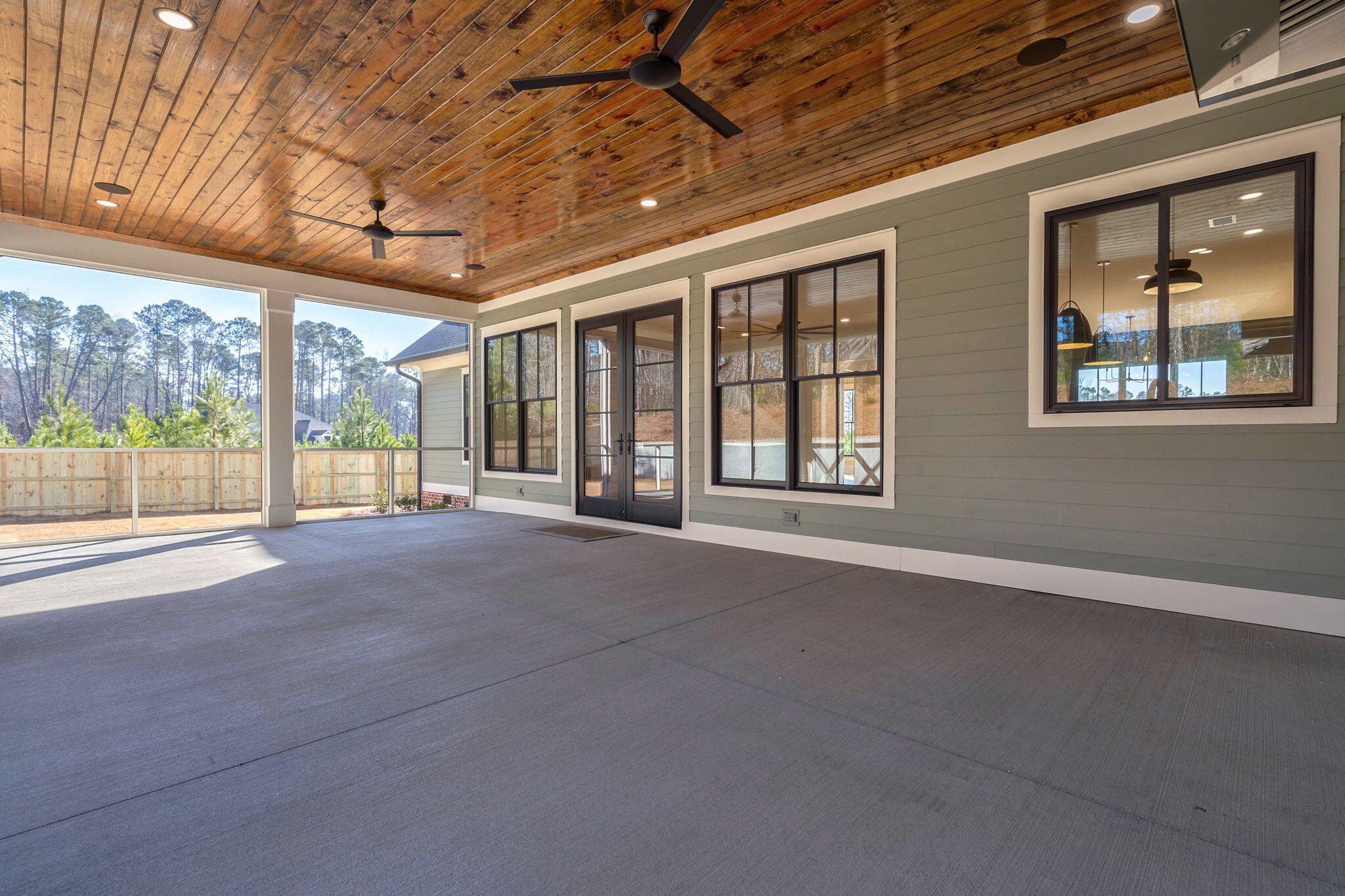 3125 Carillon Way