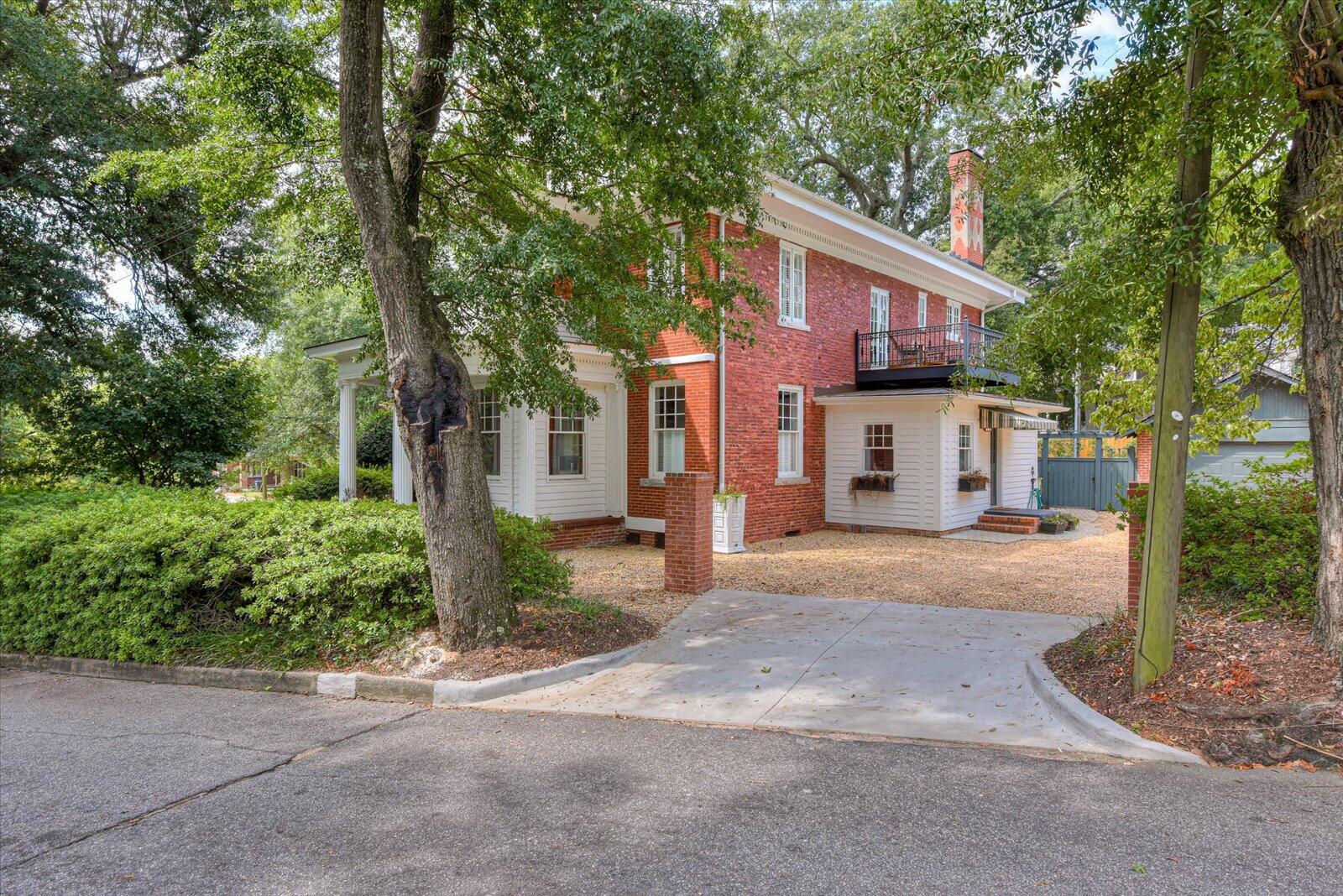 2409 Central Avenue