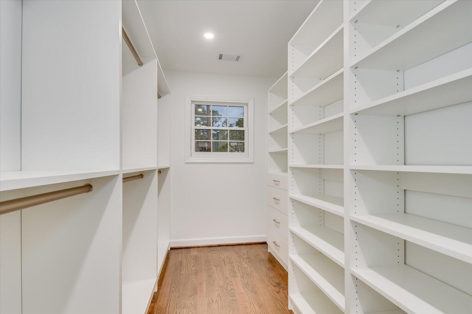 707 Ravenel Road