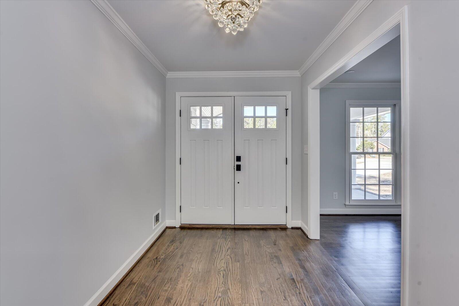 707 Ravenel Road