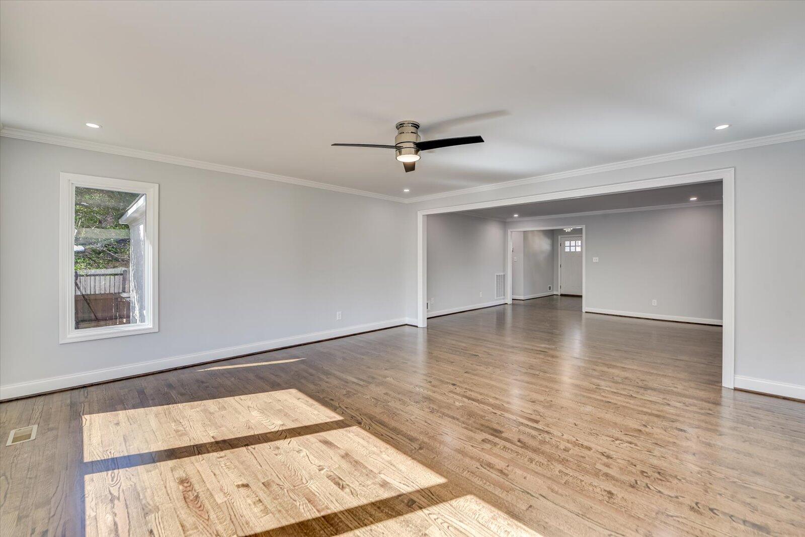 707 Ravenel Road
