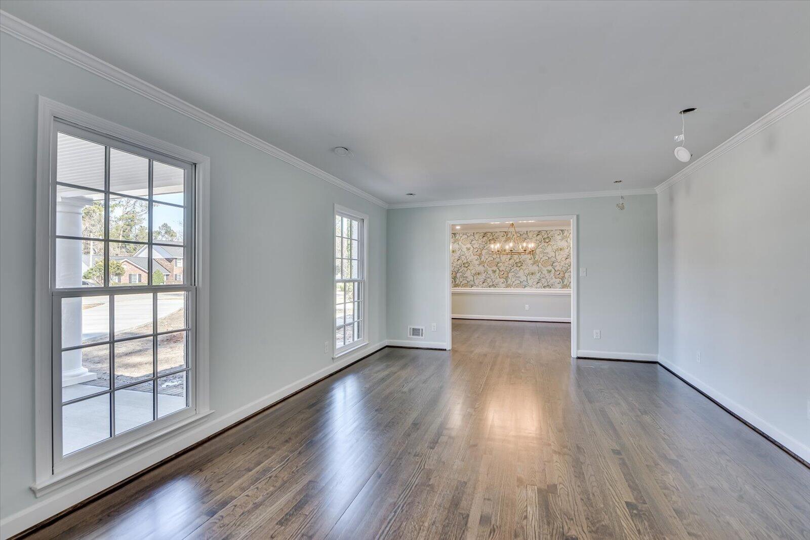 707 Ravenel Road