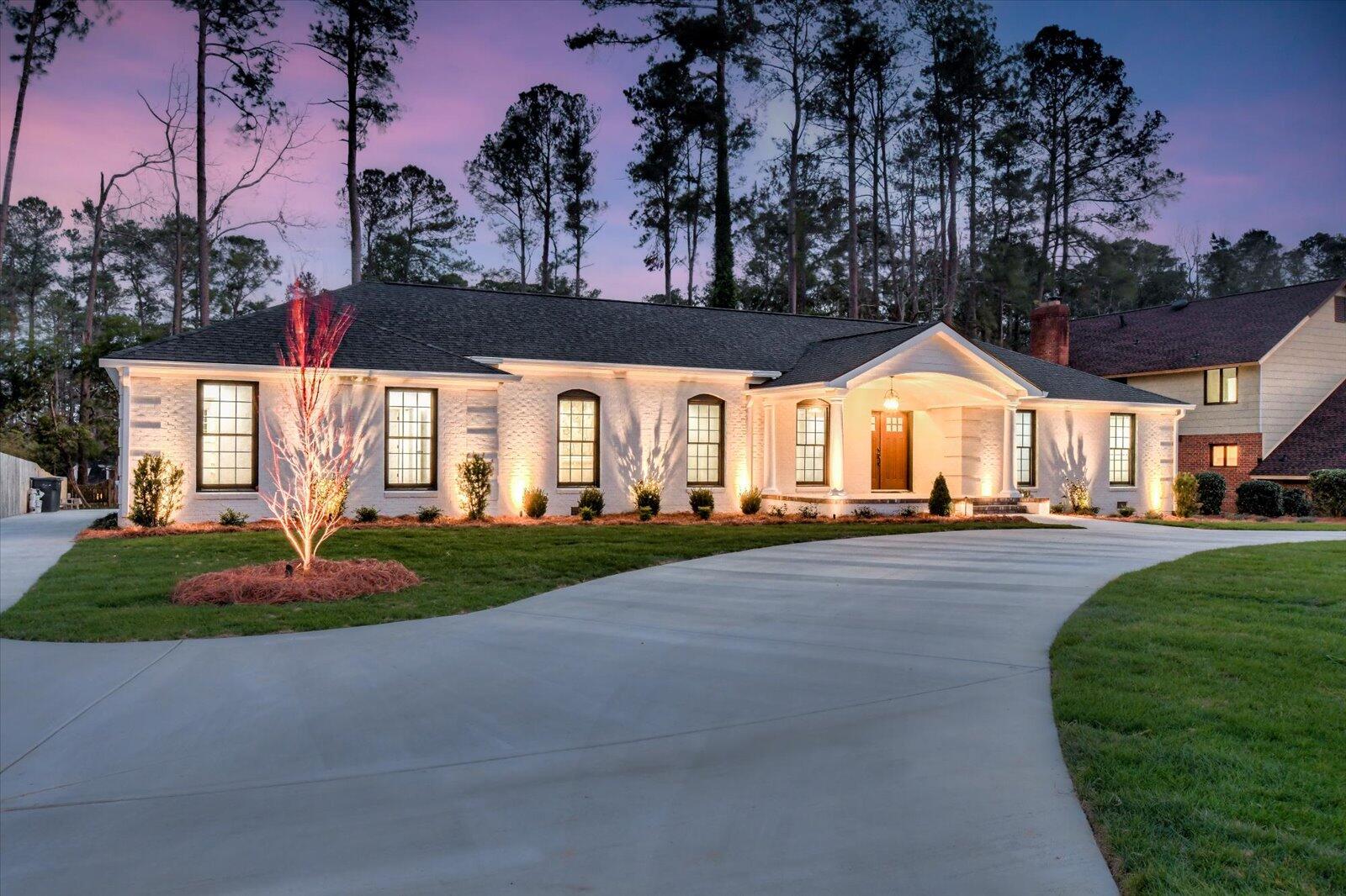 707 Ravenel Road
