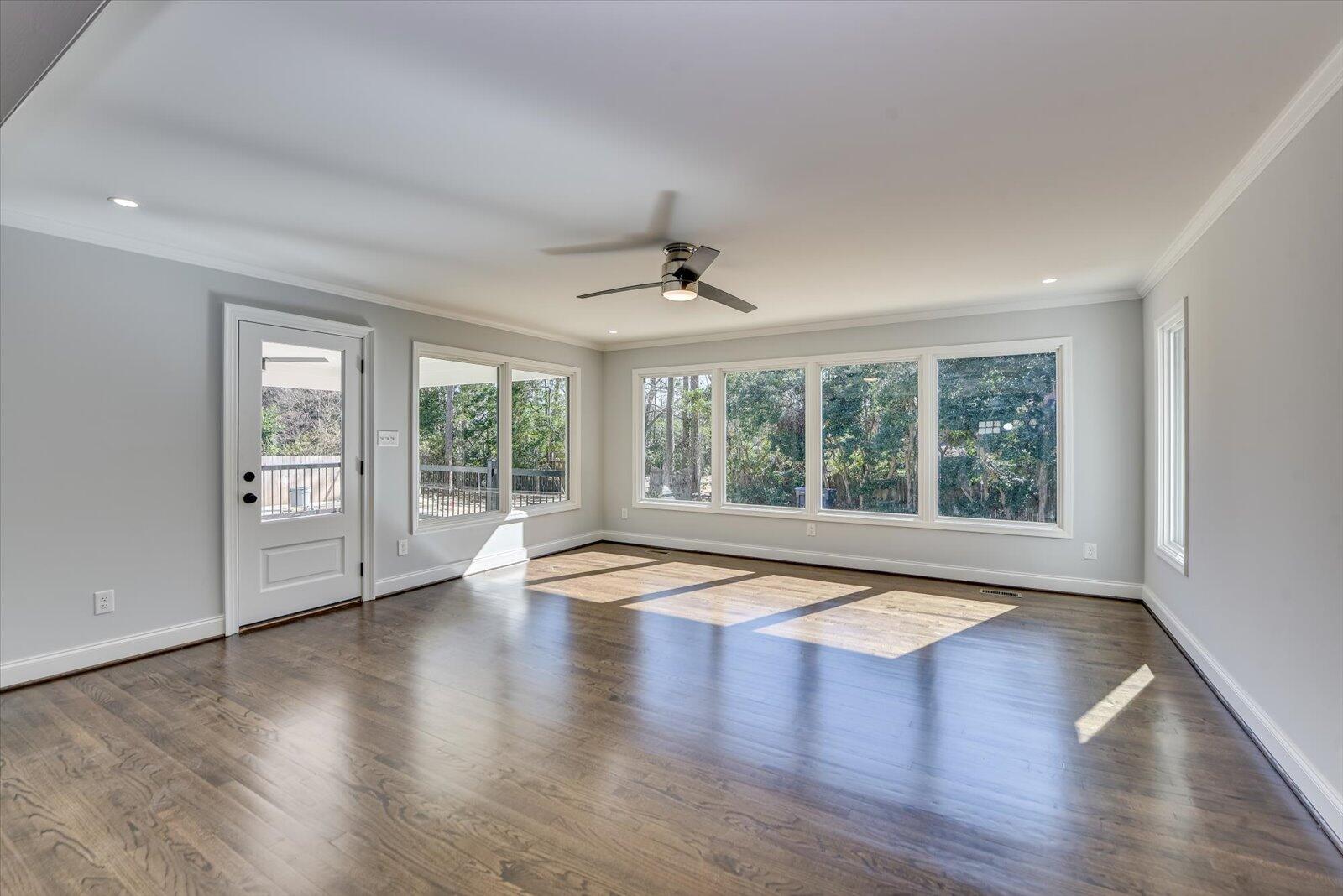 707 Ravenel Road