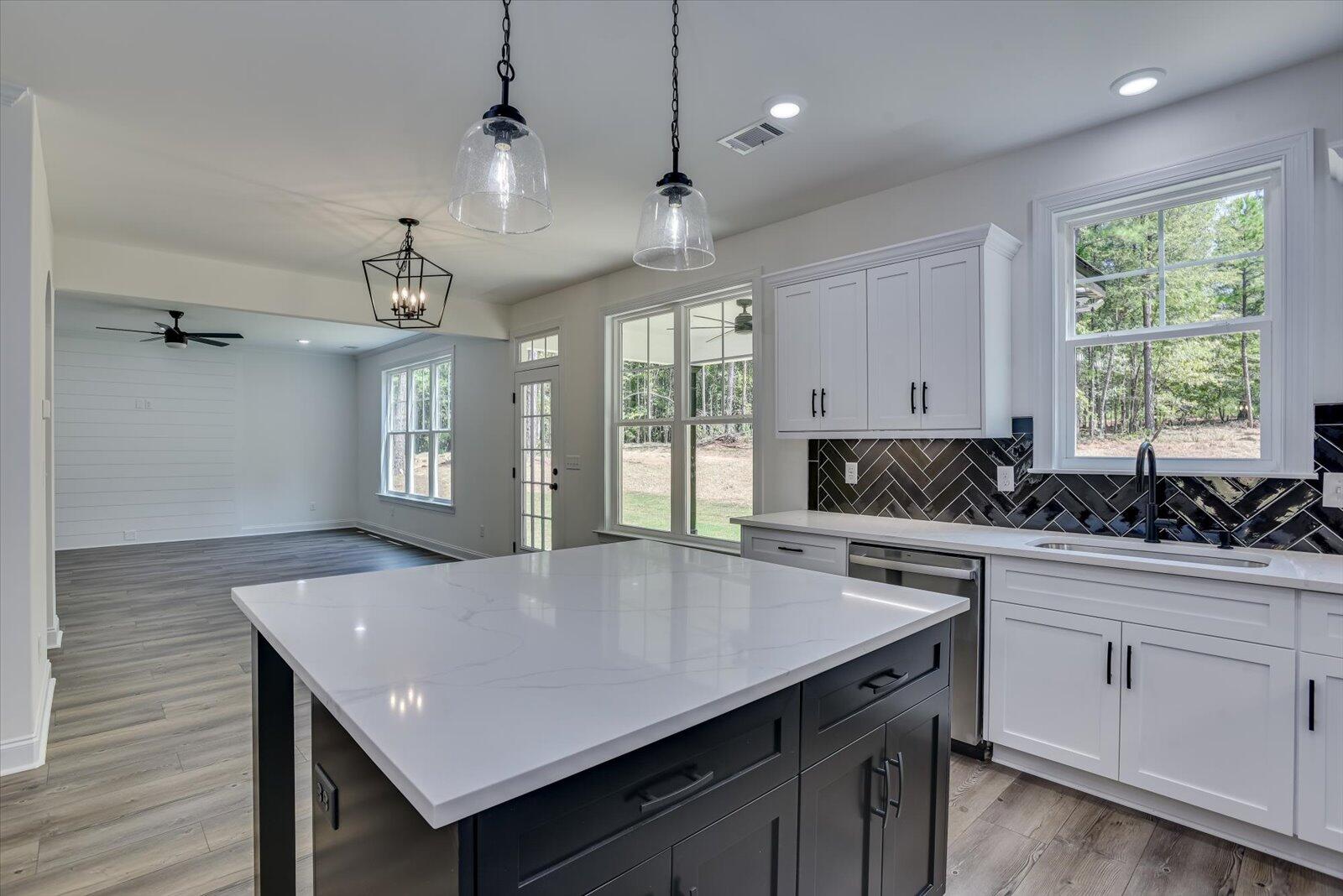 111 Dogwood Trail