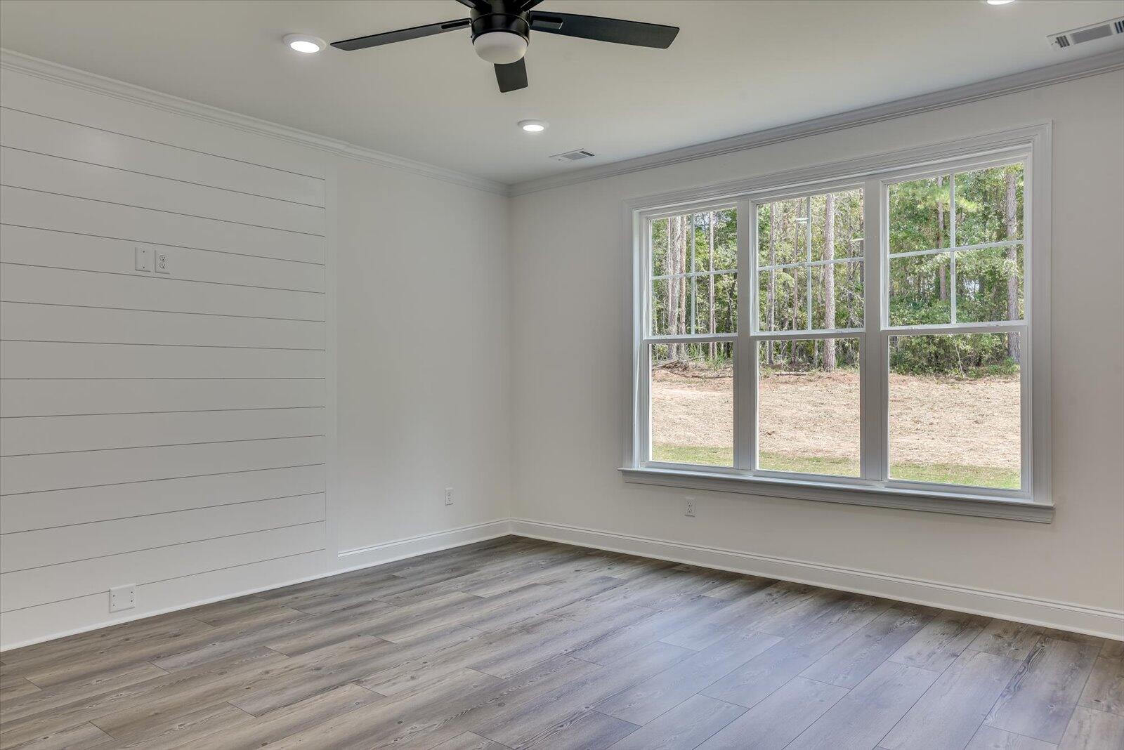 111 Dogwood Trail