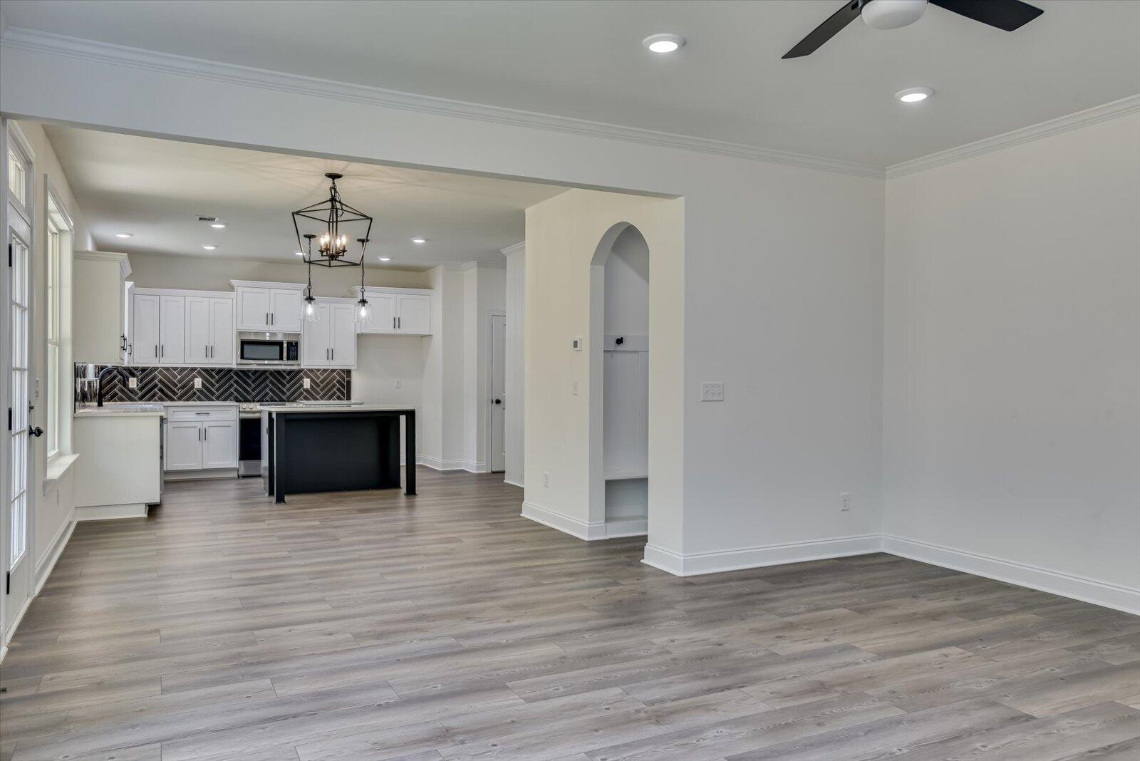 111 Dogwood Trail