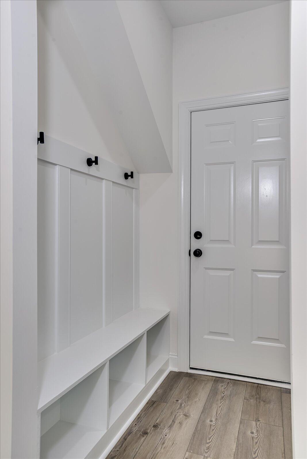 111 Dogwood Trail