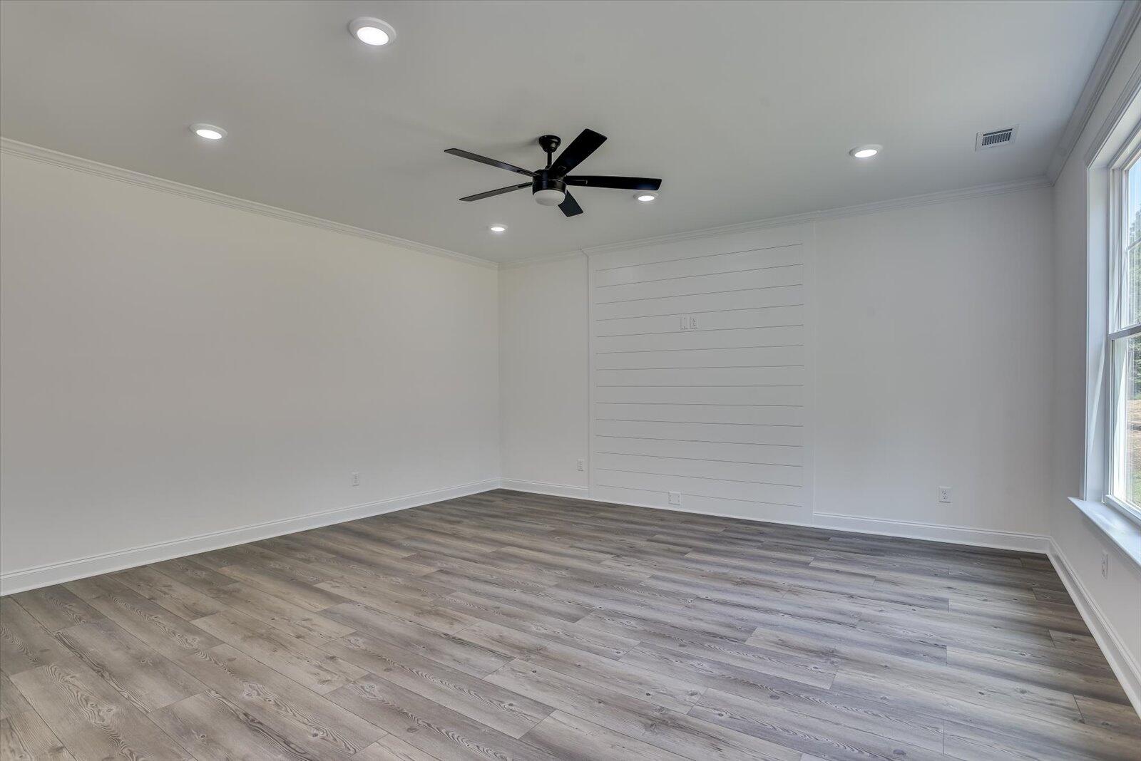 111 Dogwood Trail