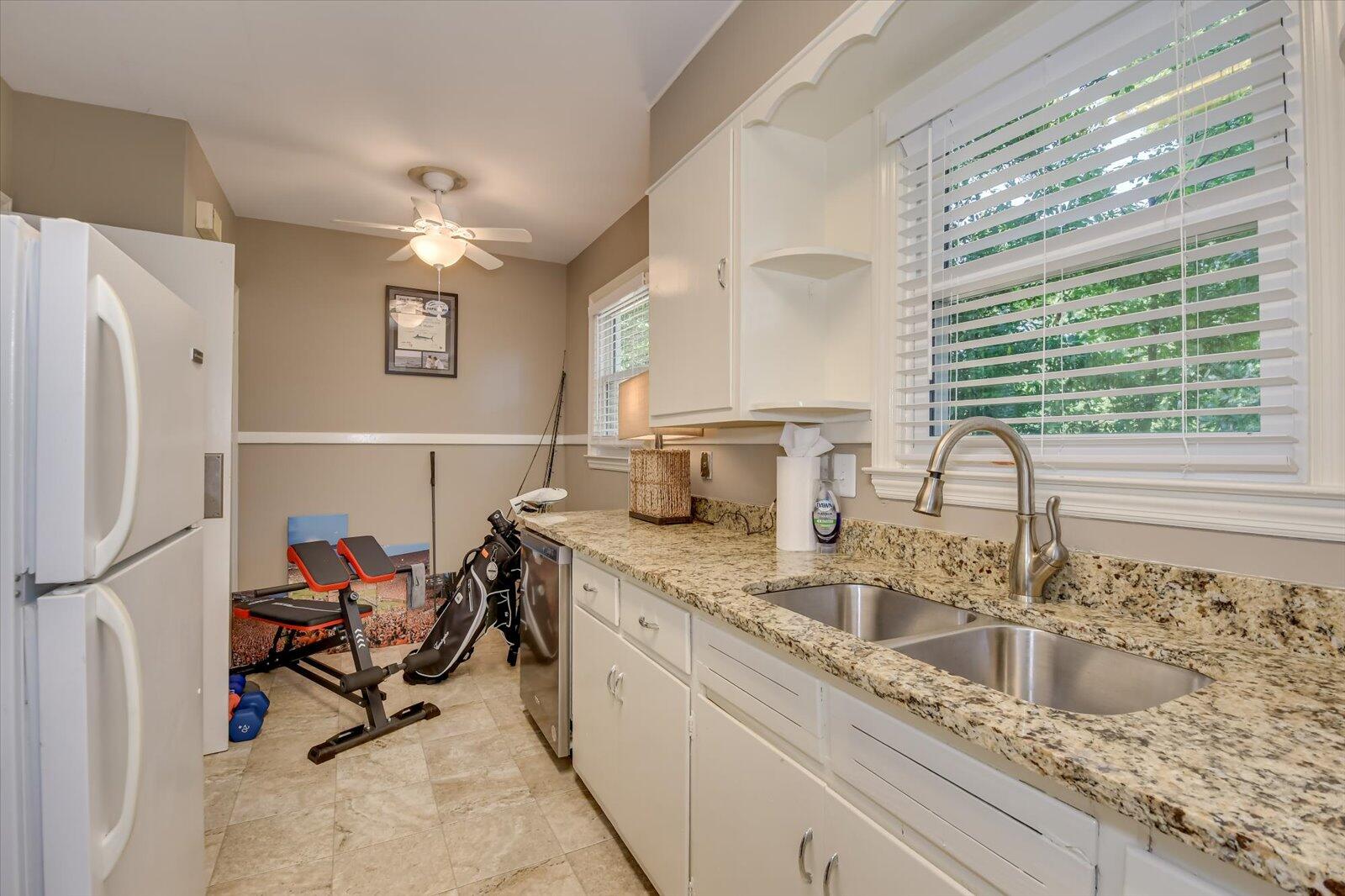 1313 Buena Vista Road