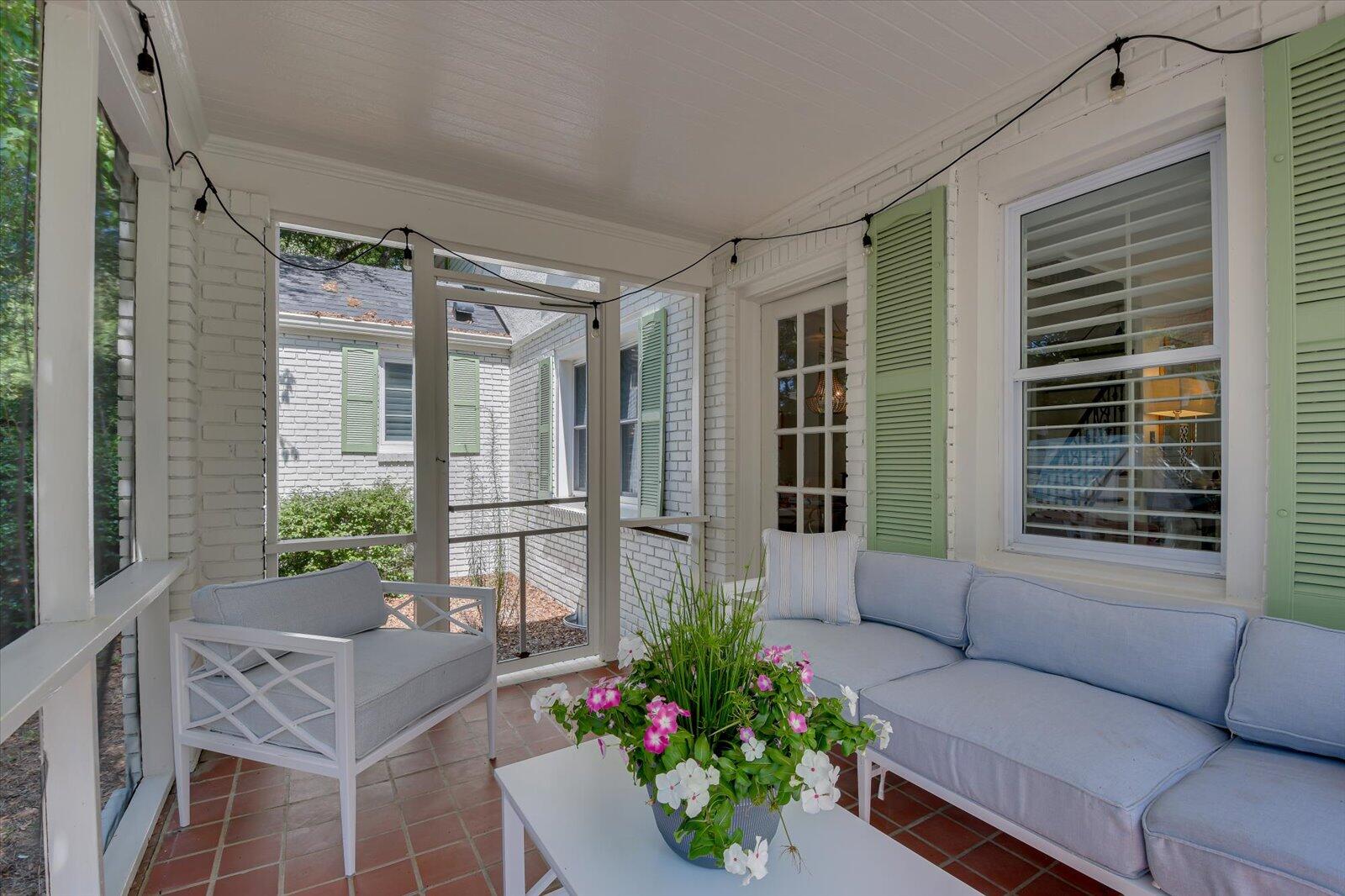 1313 Buena Vista Road