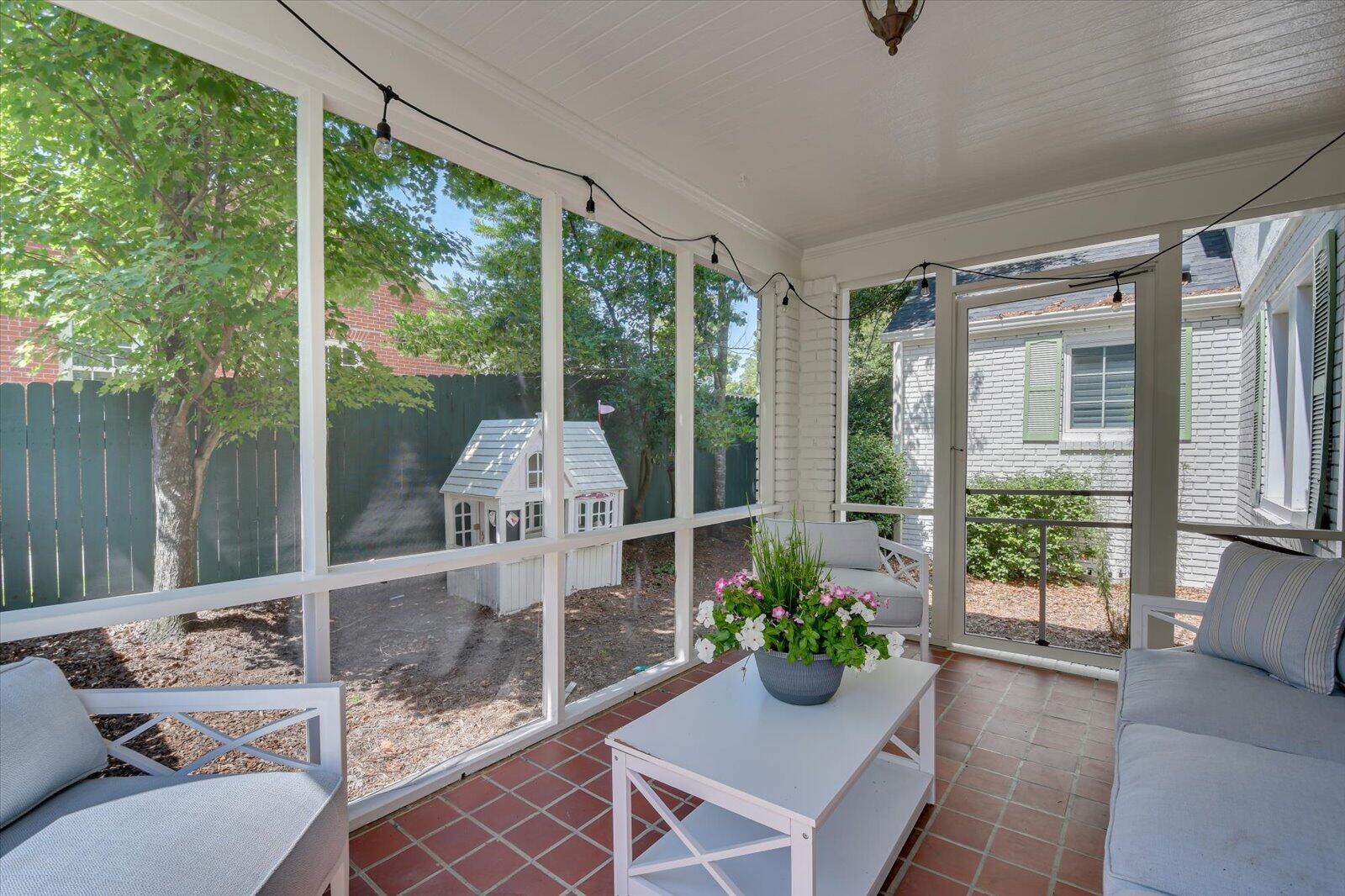 1313 Buena Vista Road