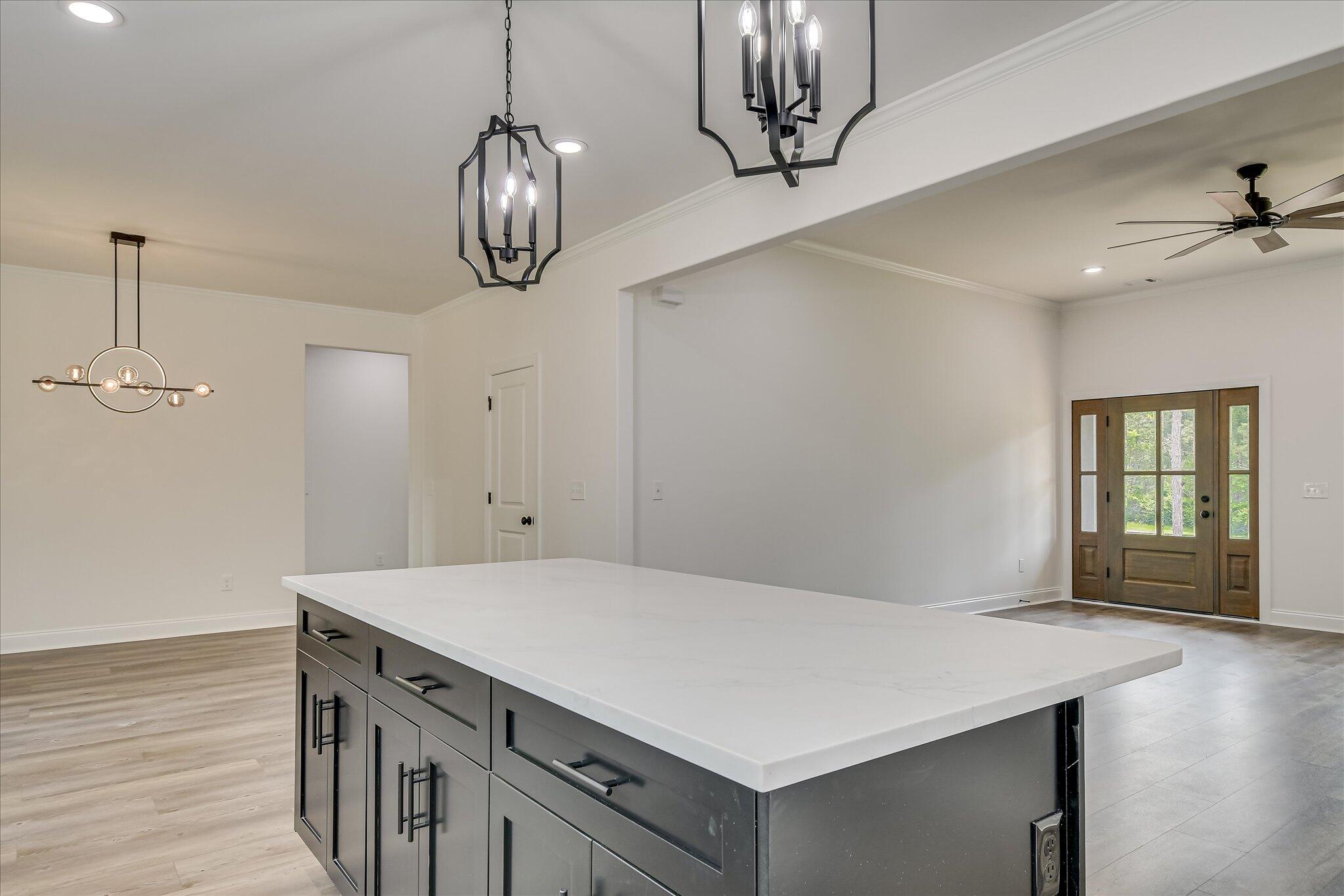 109 Dogwood Trail