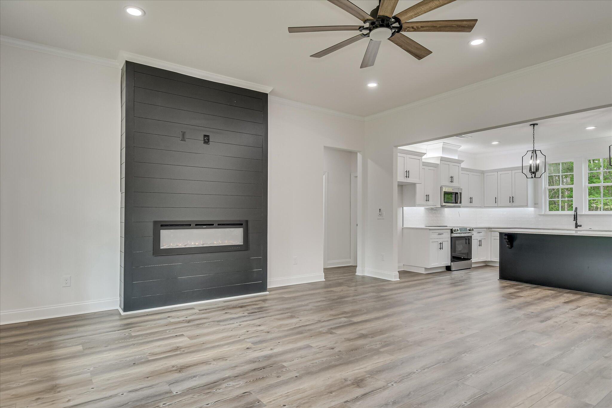 109 Dogwood Trail